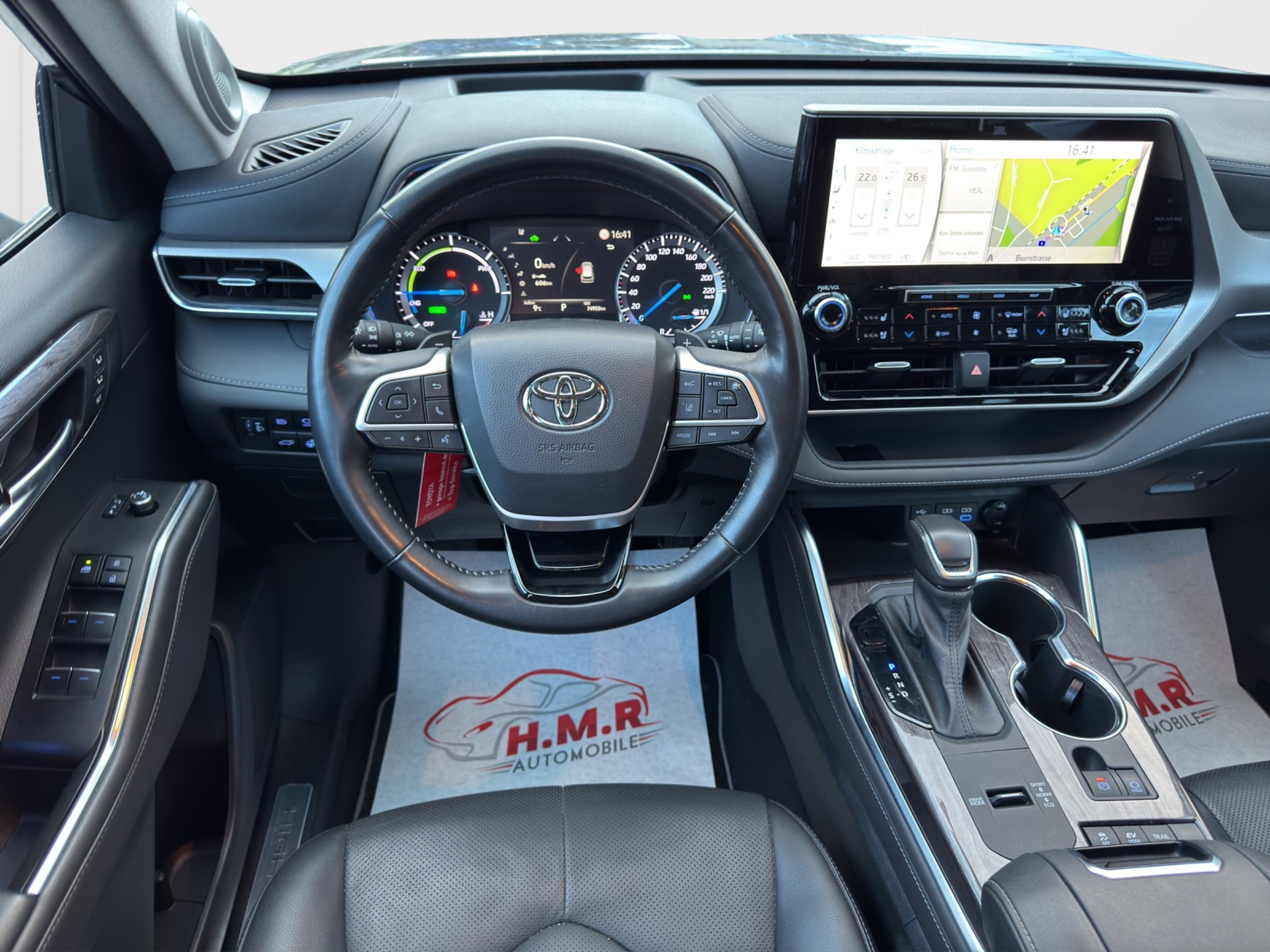 listing desktop thumbnail image 11