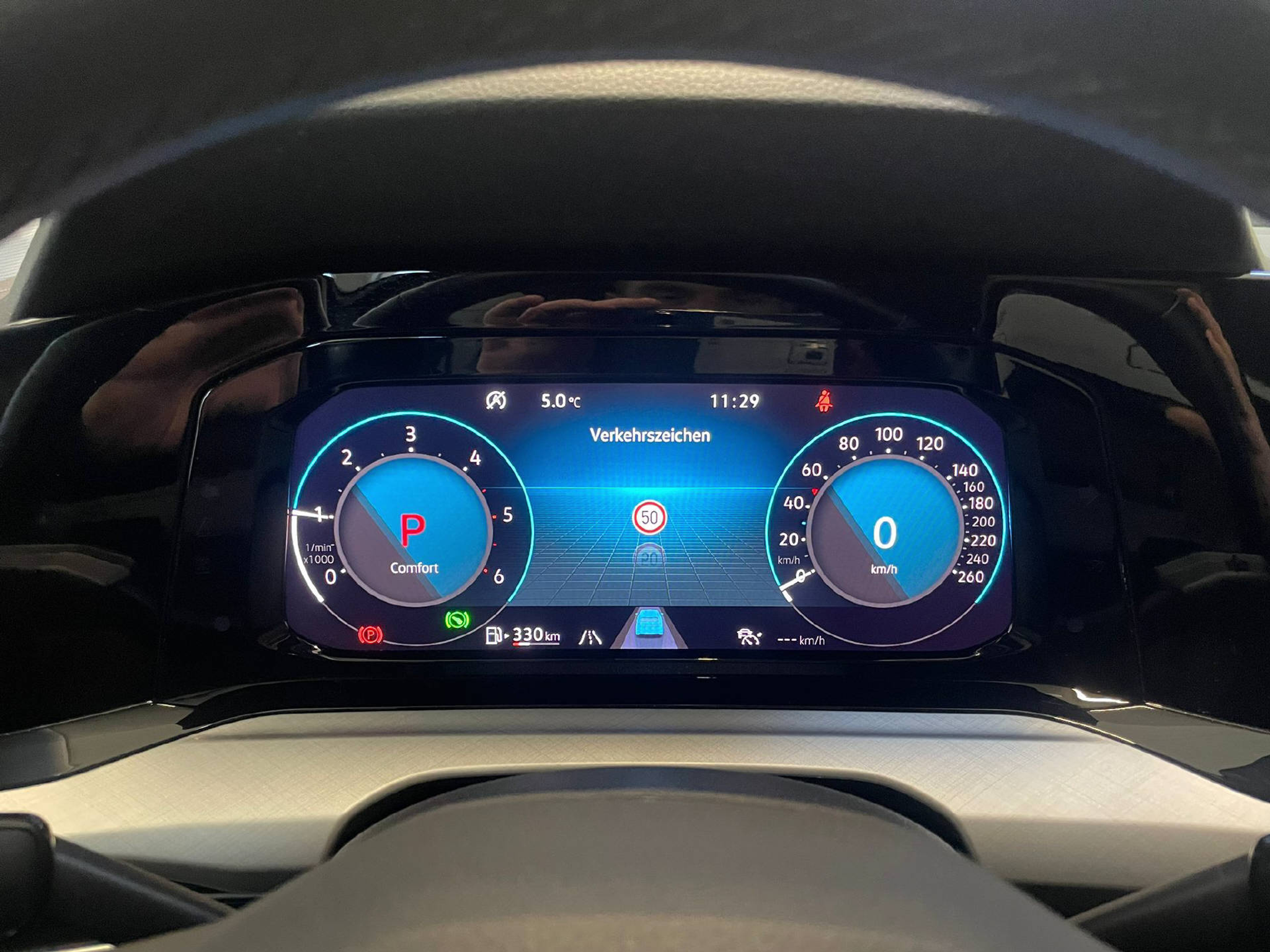 listing desktop thumbnail image 8