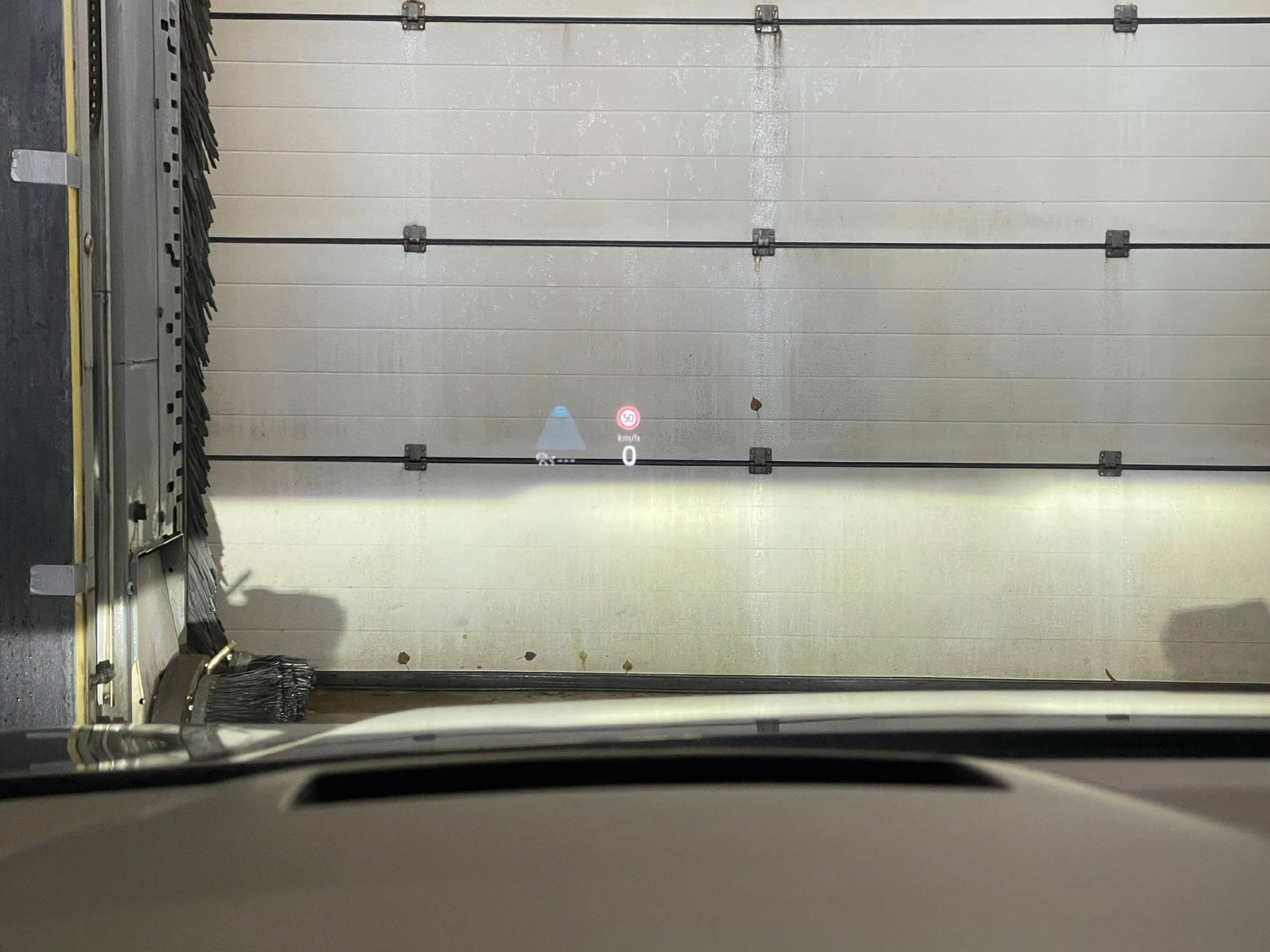 listing desktop thumbnail image 9