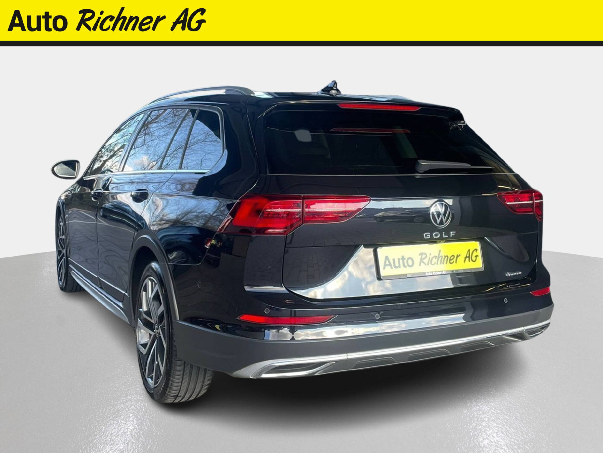 listing desktop thumbnail image 4