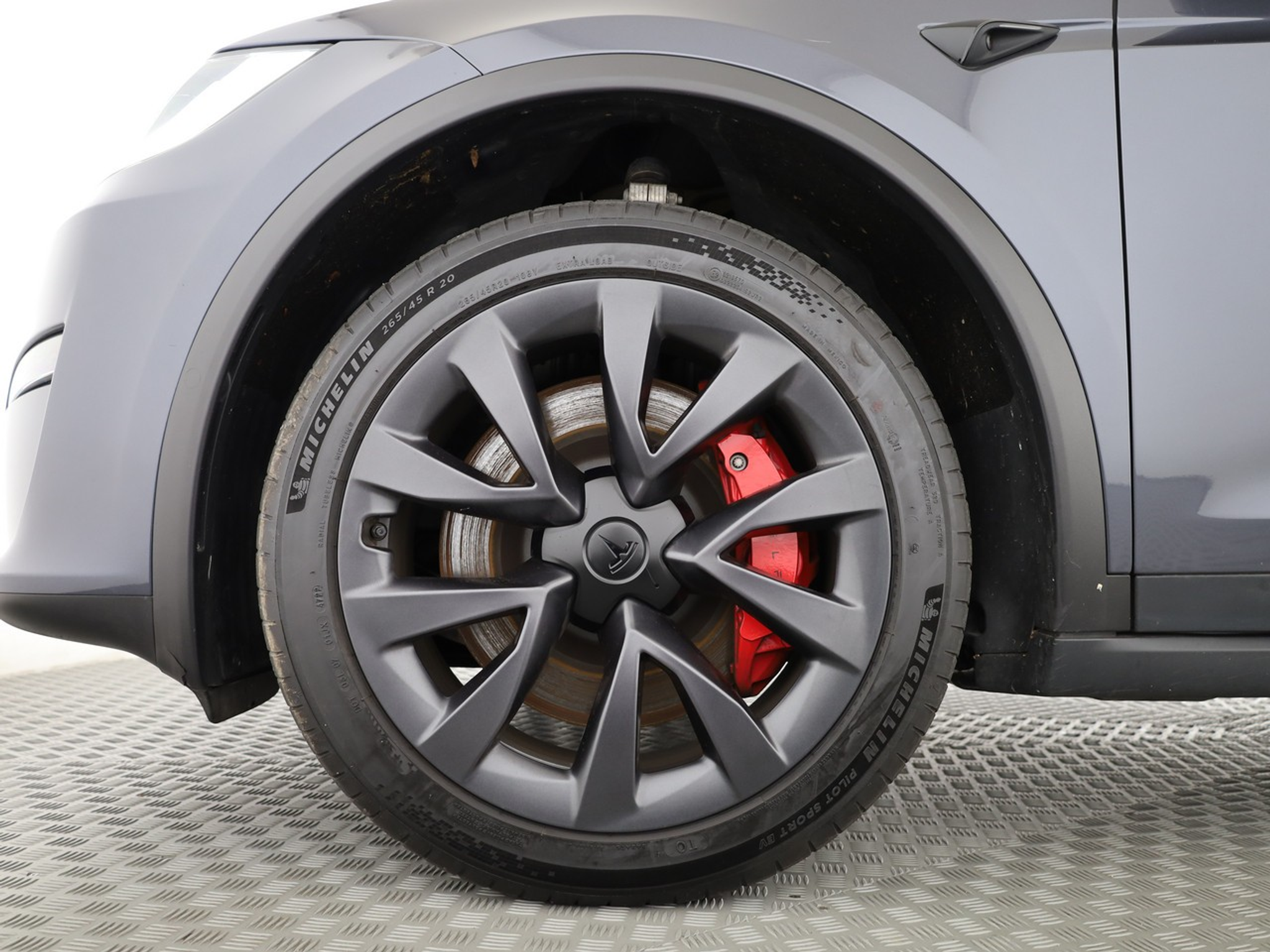 listing desktop thumbnail image 5