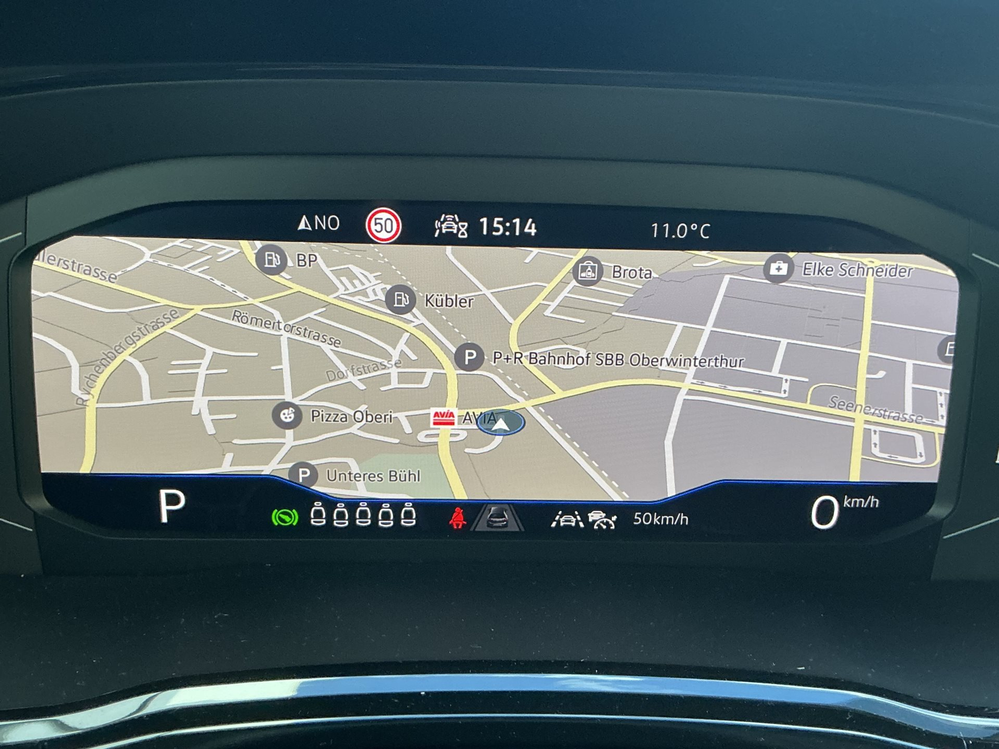 listing desktop thumbnail image 11