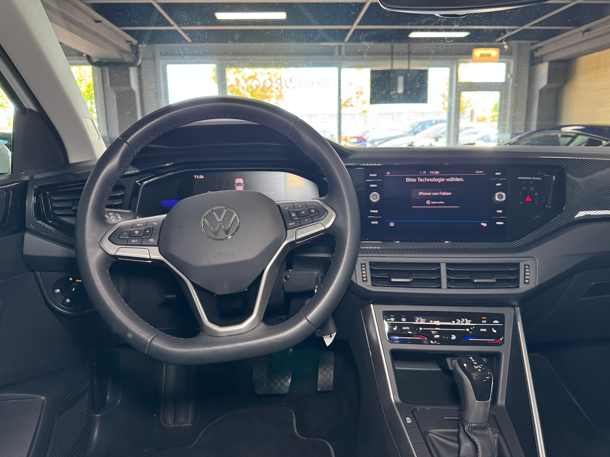 listing desktop thumbnail image 18