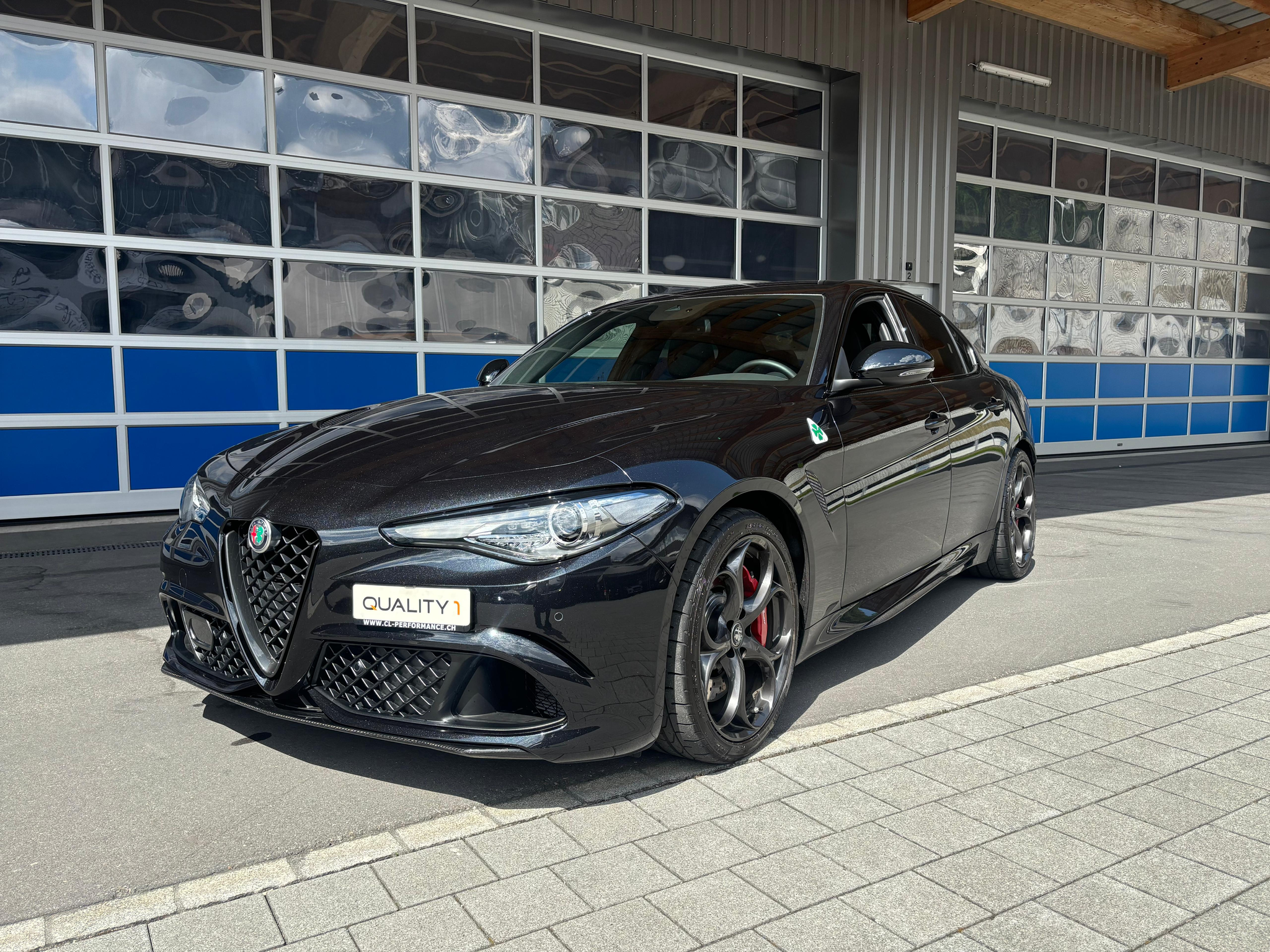 car-image-0
