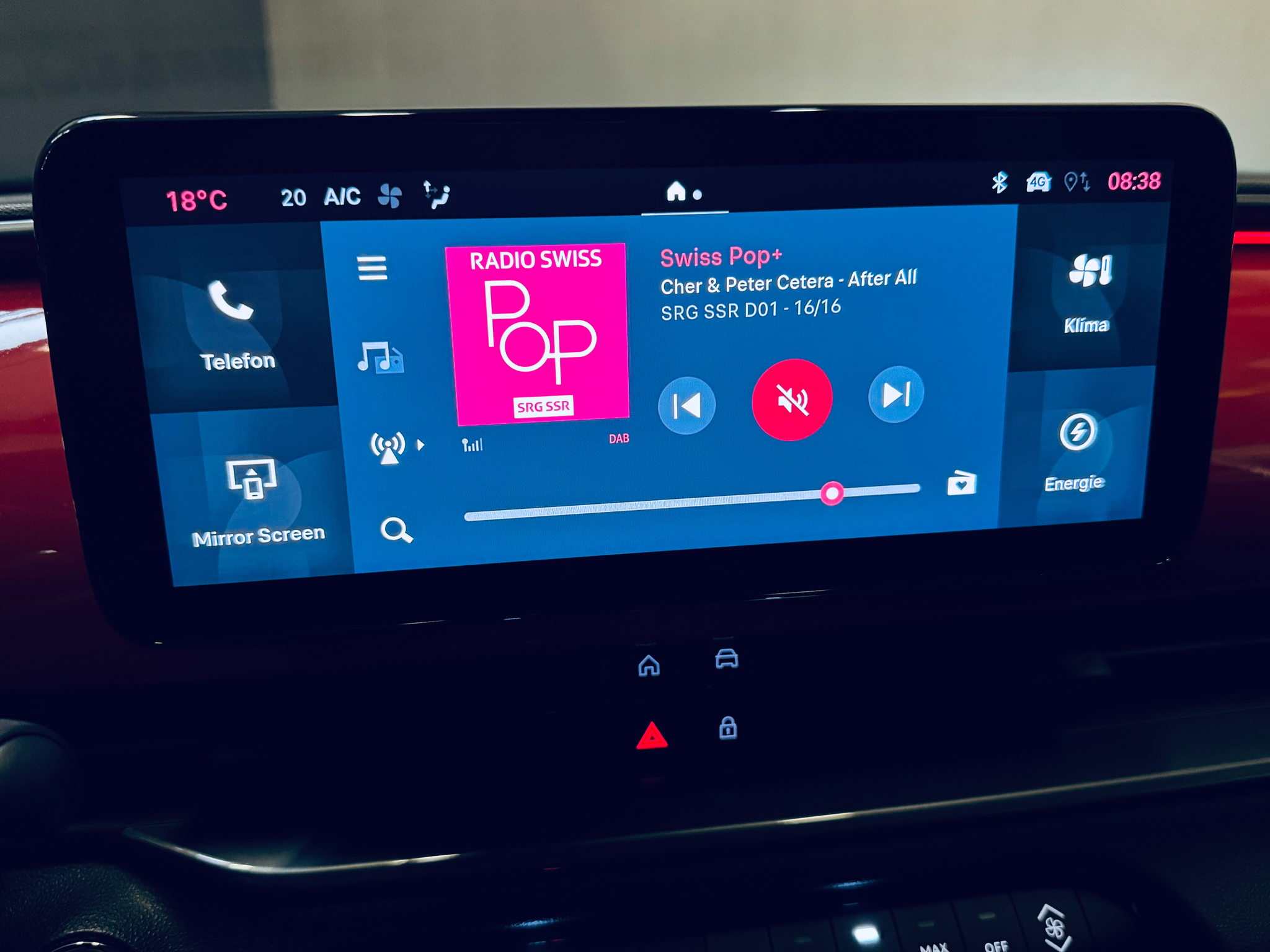 listing desktop thumbnail image 17