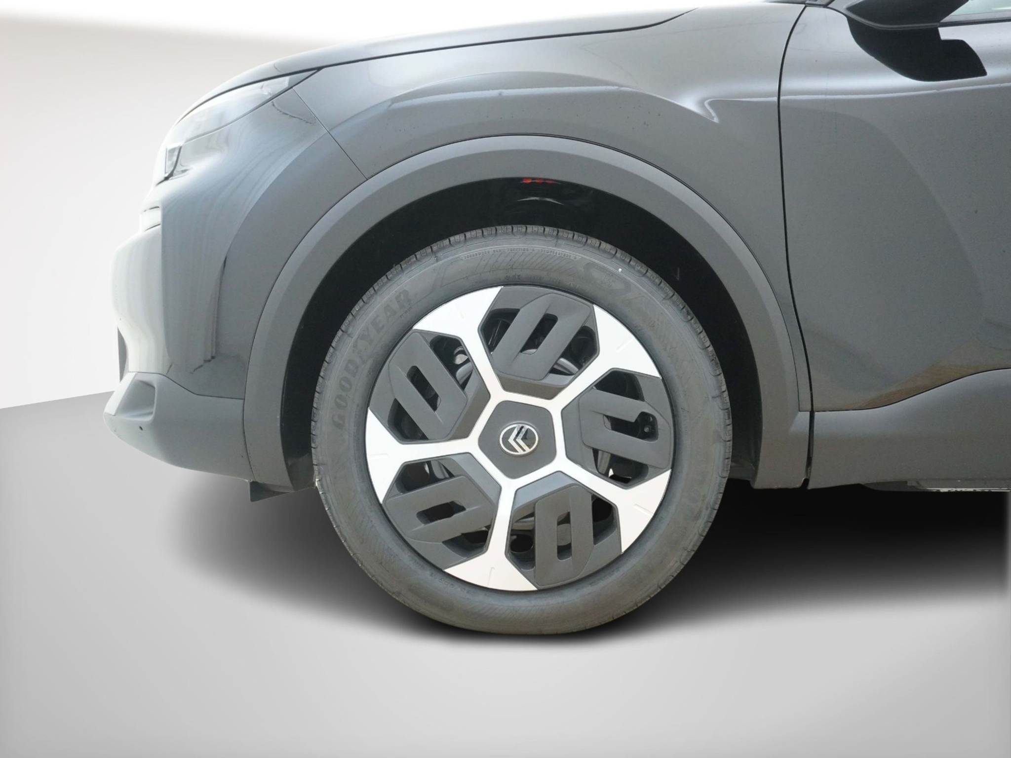 listing desktop thumbnail image 5