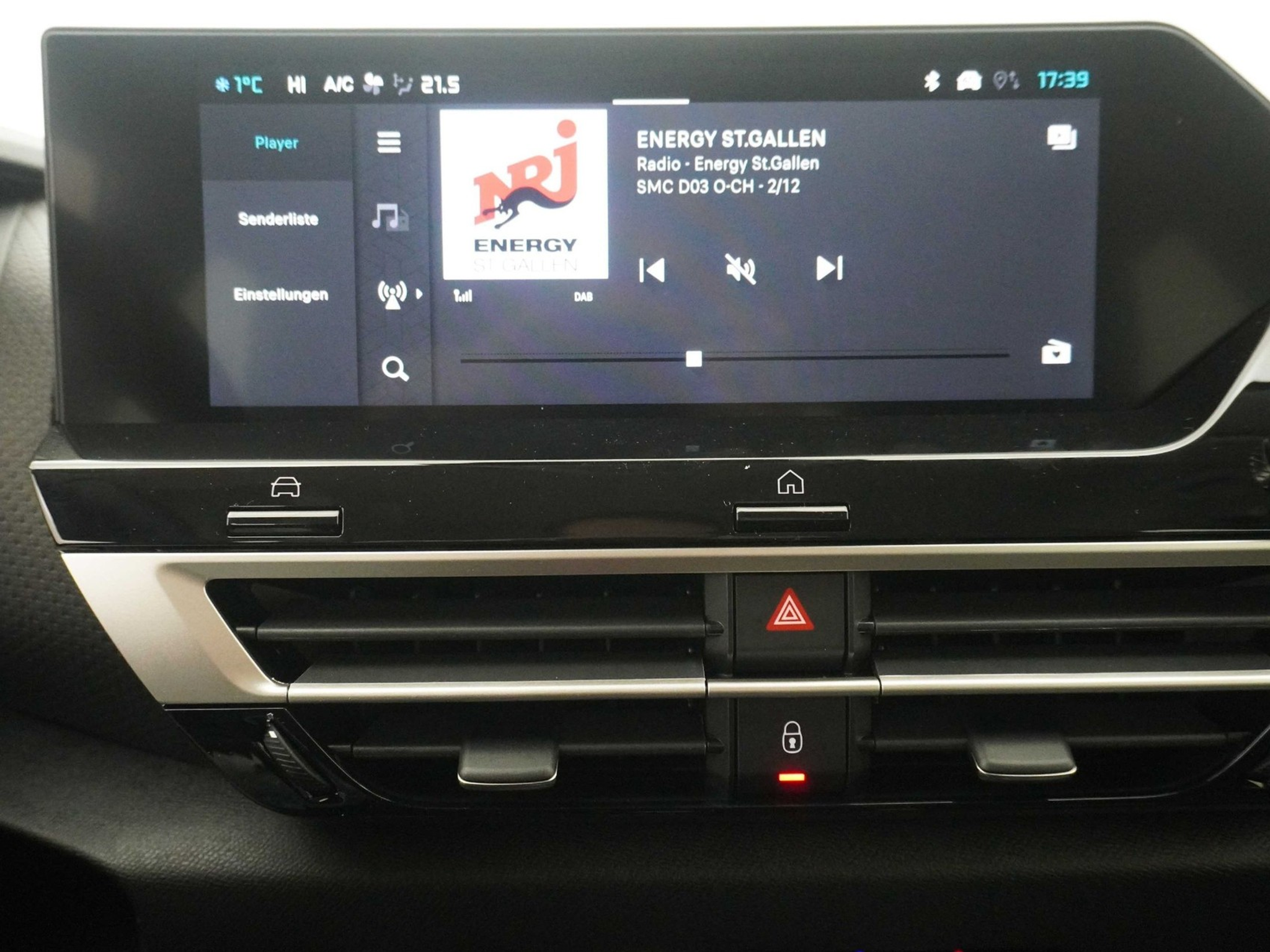 listing desktop thumbnail image 11