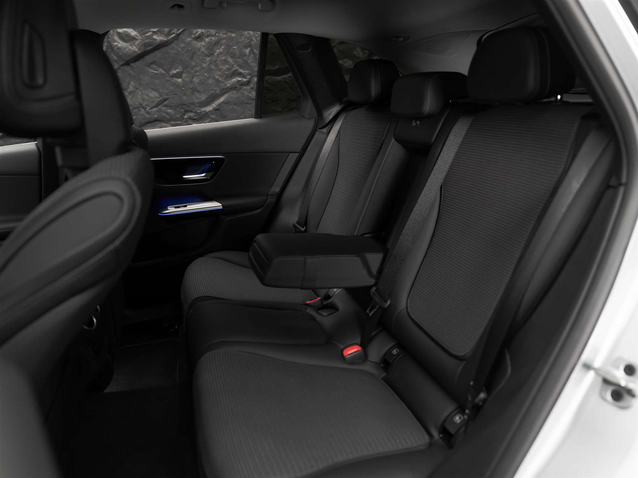 listing desktop thumbnail image 12