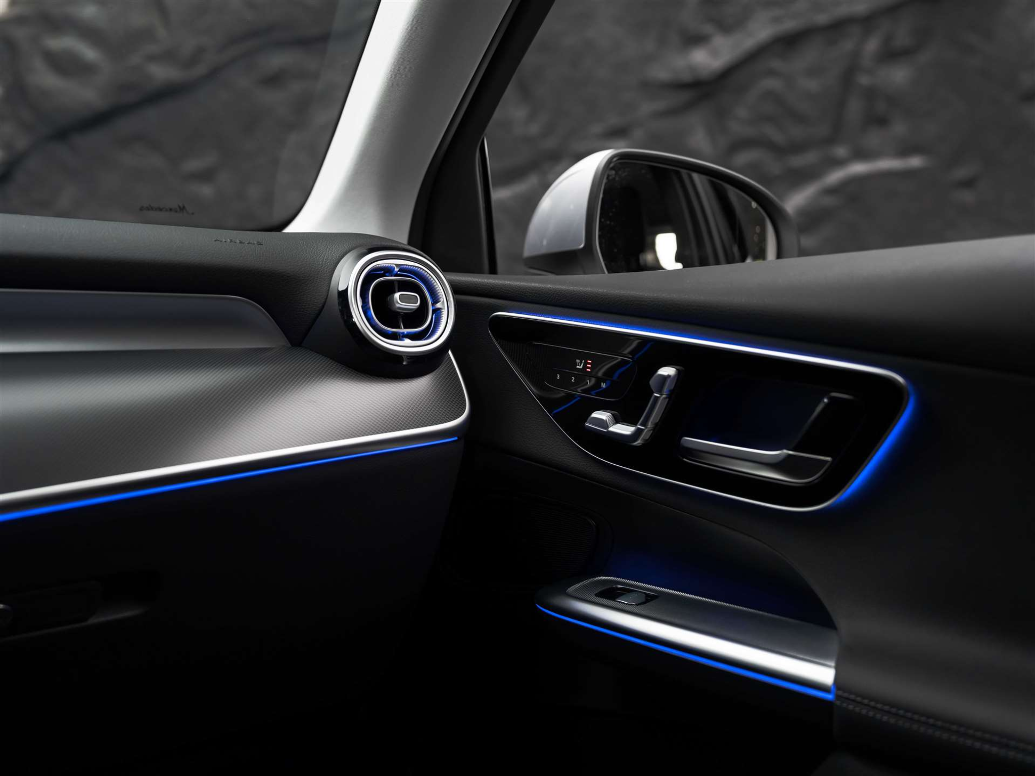 listing desktop thumbnail image 34