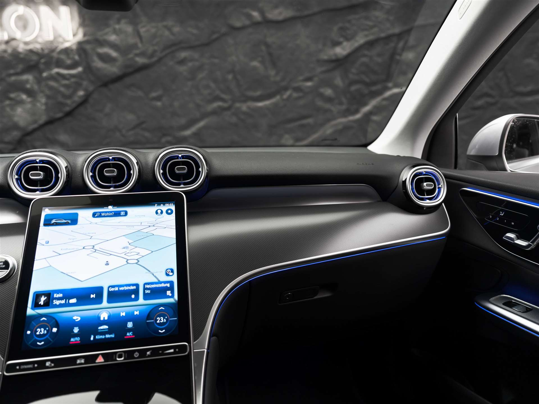 listing desktop thumbnail image 33