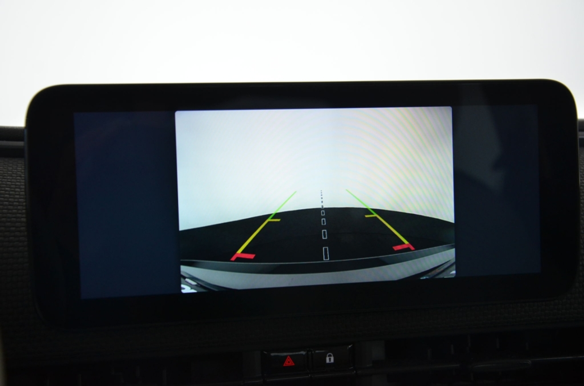 listing desktop thumbnail image 16