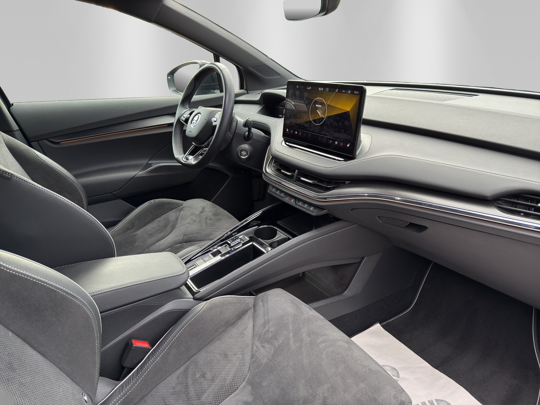 listing desktop thumbnail image 13