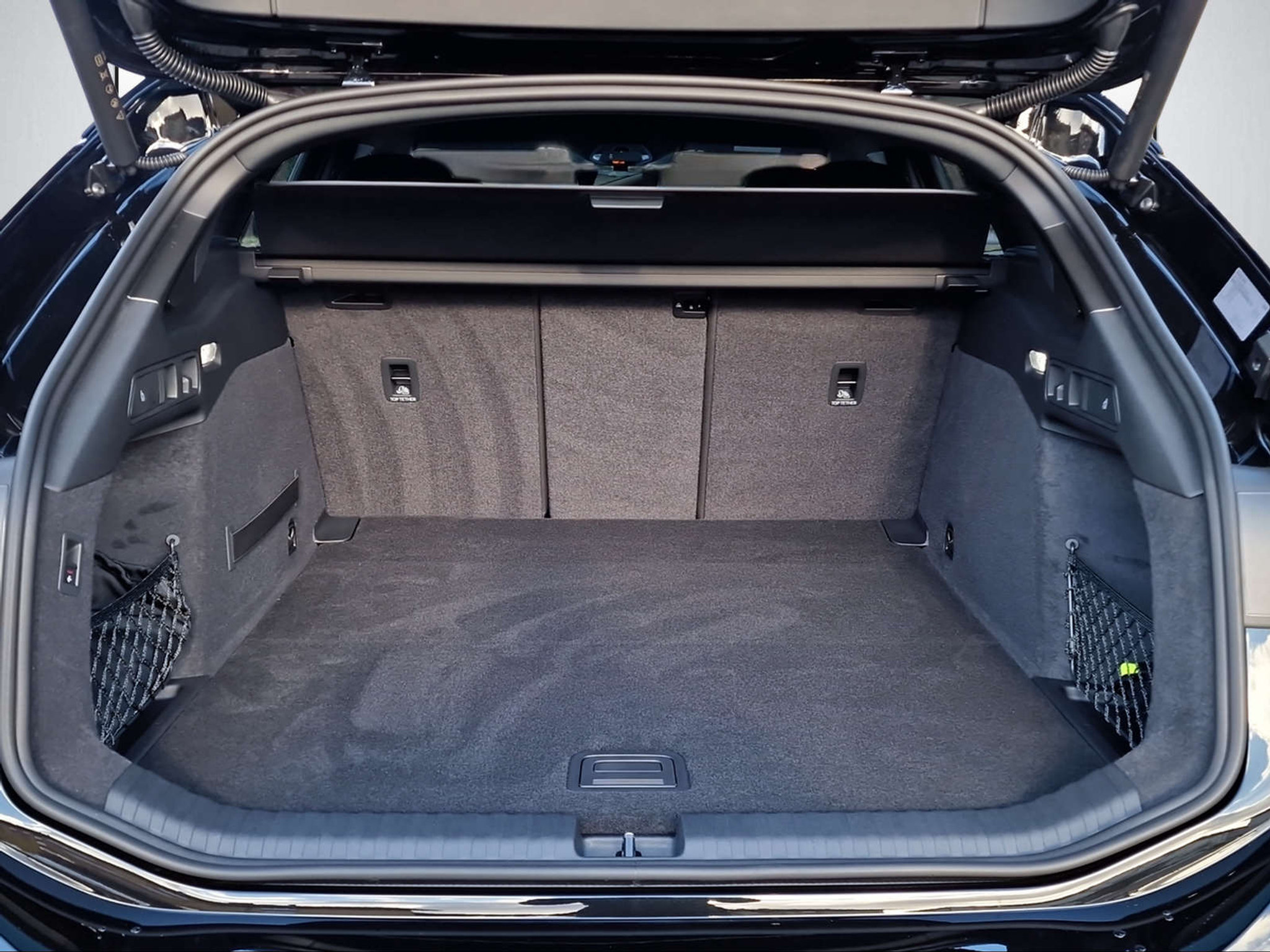 listing desktop thumbnail image 11