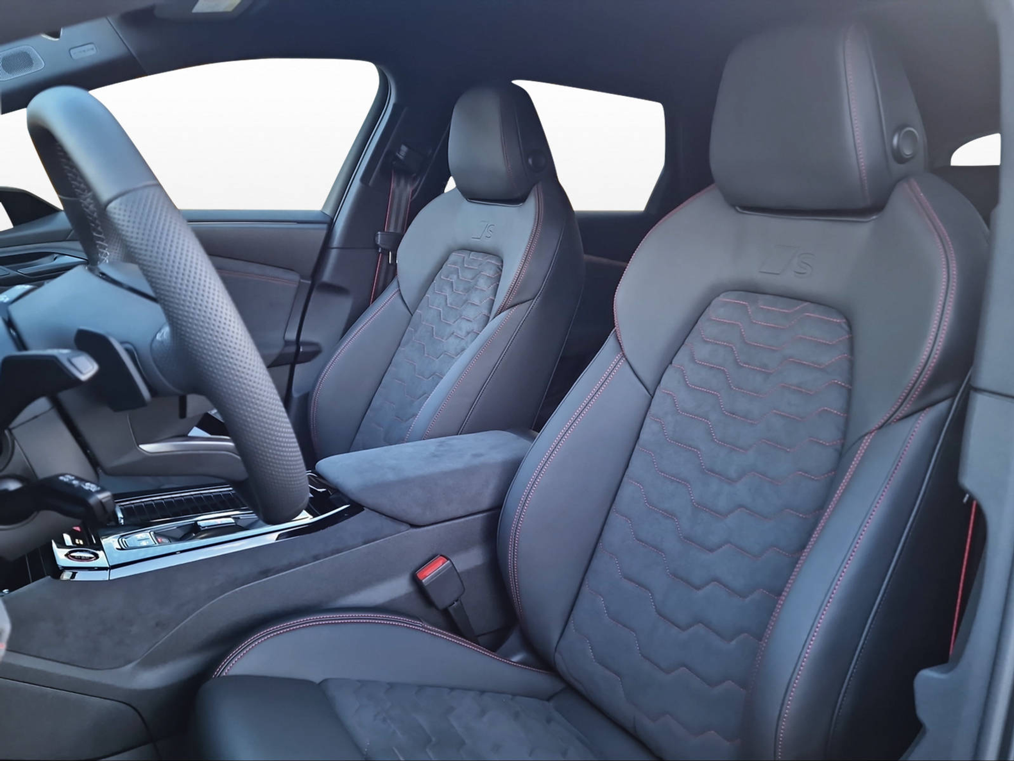 listing desktop thumbnail image 7