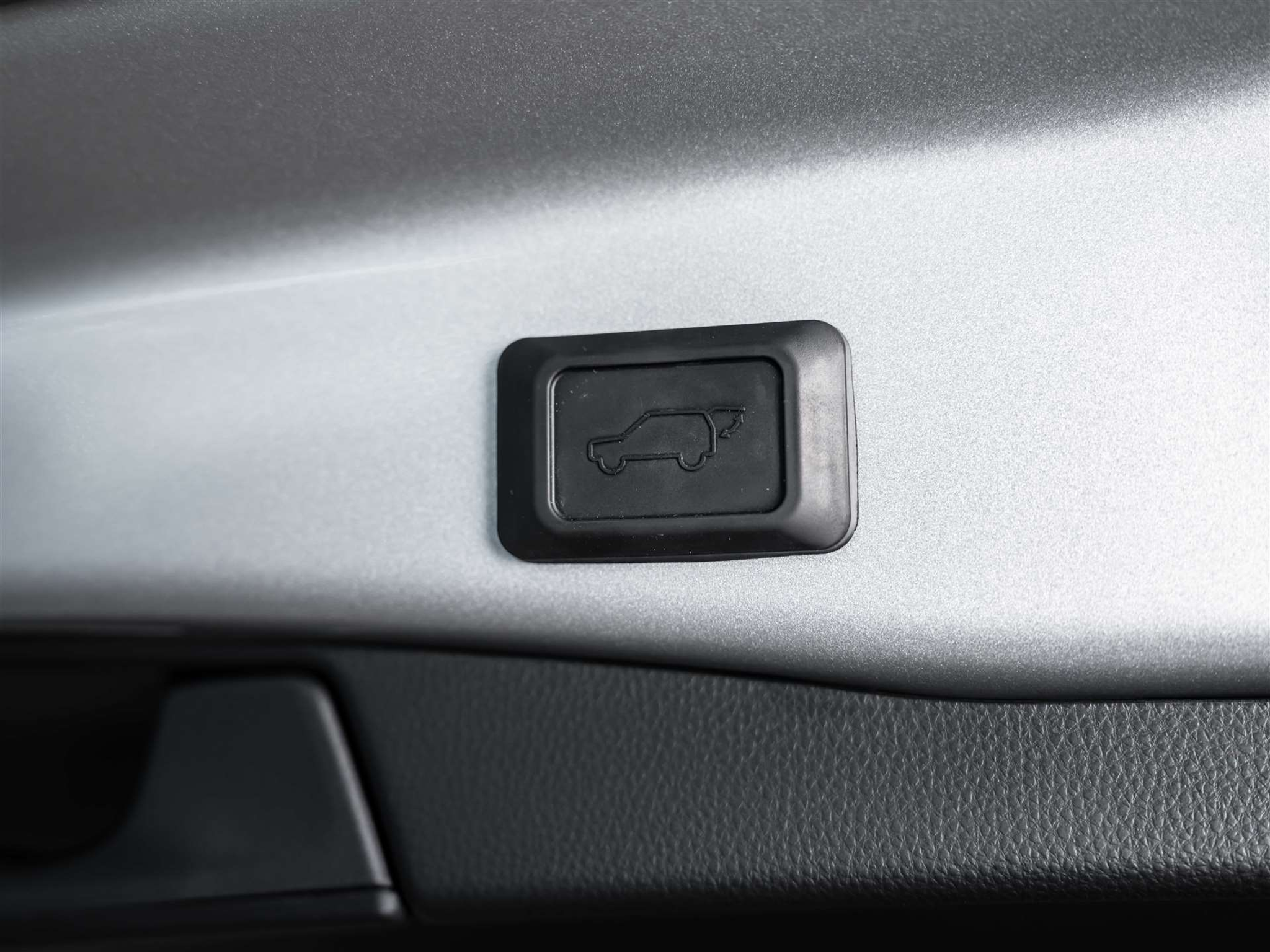 listing desktop thumbnail image 43