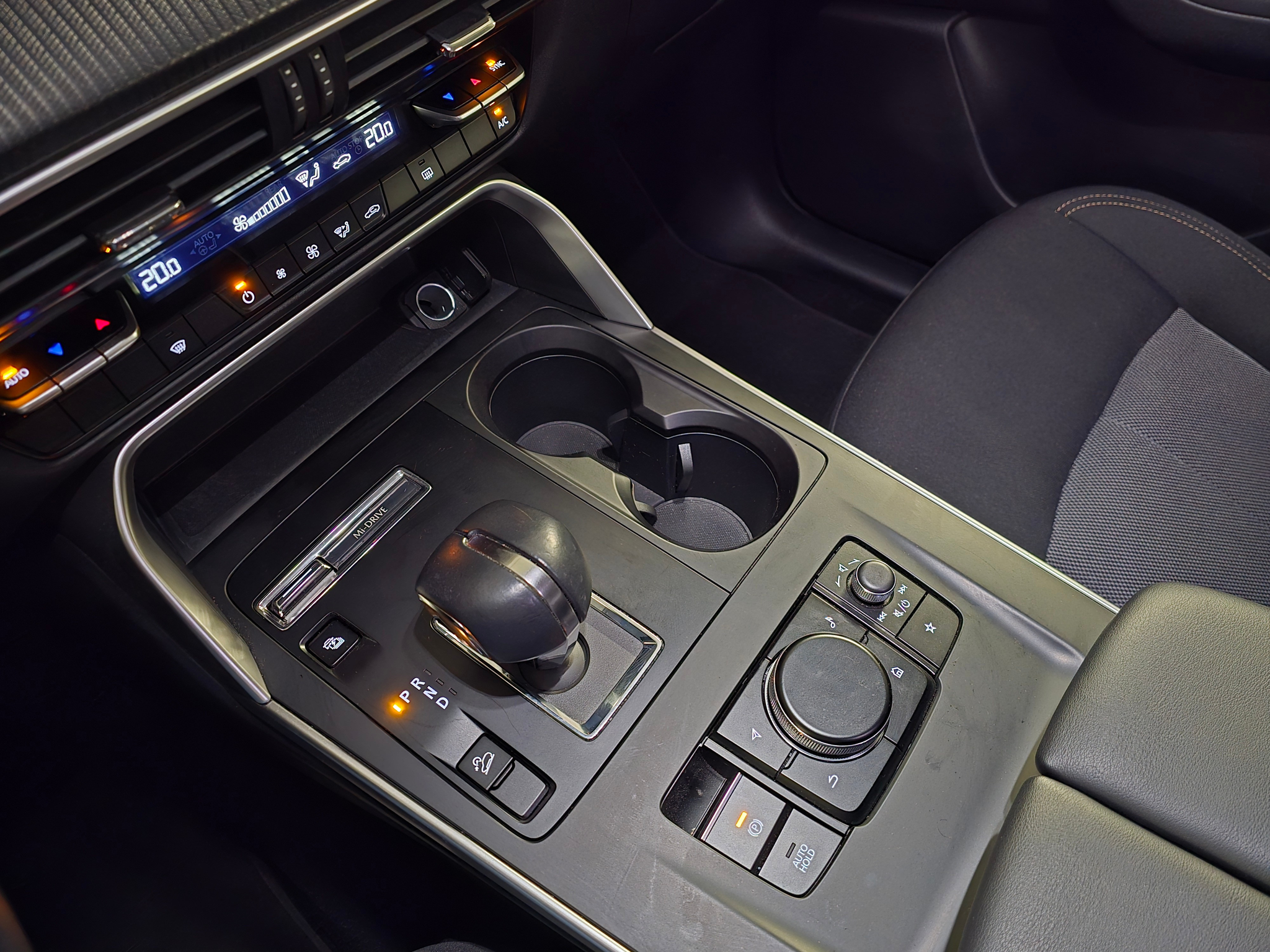 listing desktop thumbnail image 16