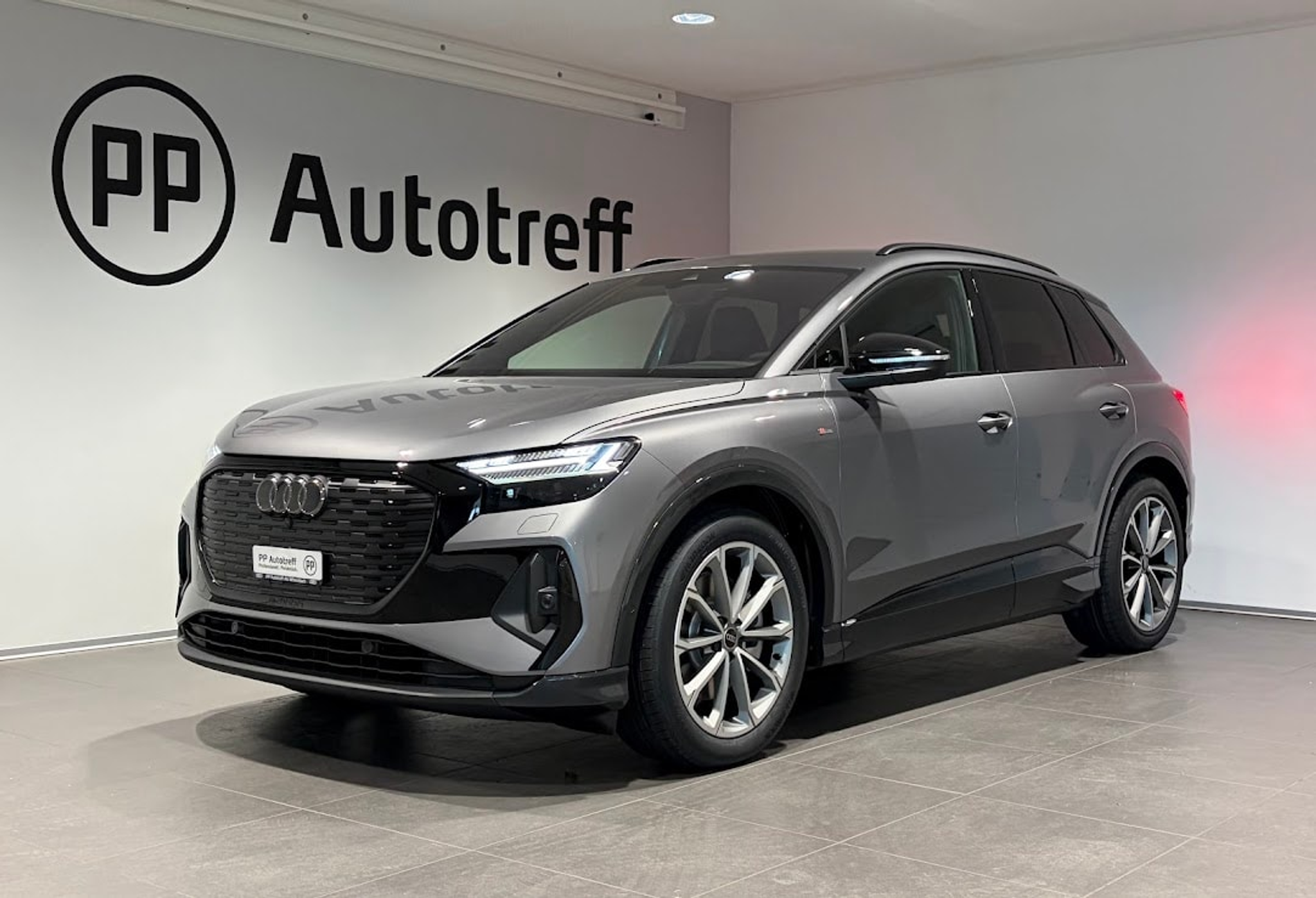 listing desktop thumbnail image 1