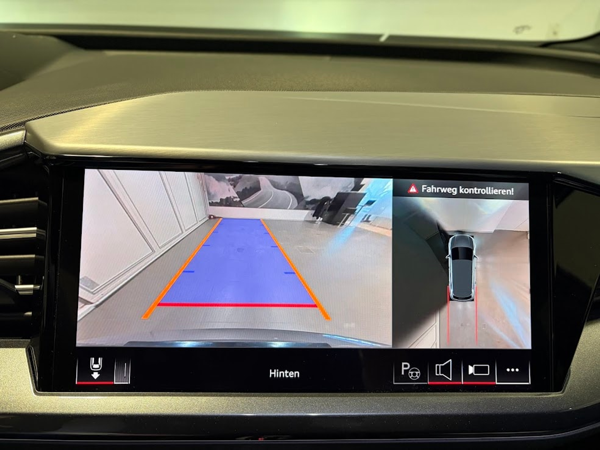 listing desktop thumbnail image 9