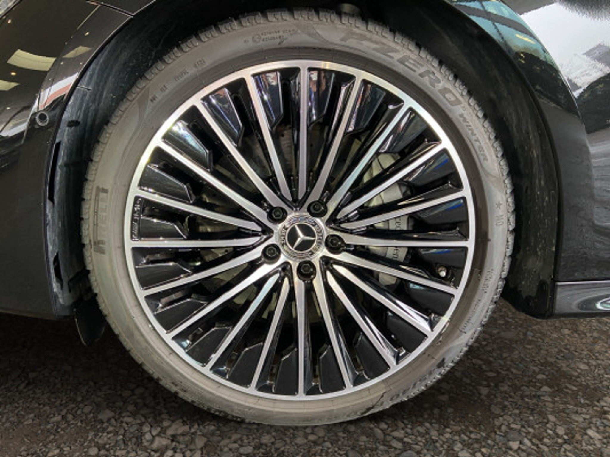 listing desktop thumbnail image 7