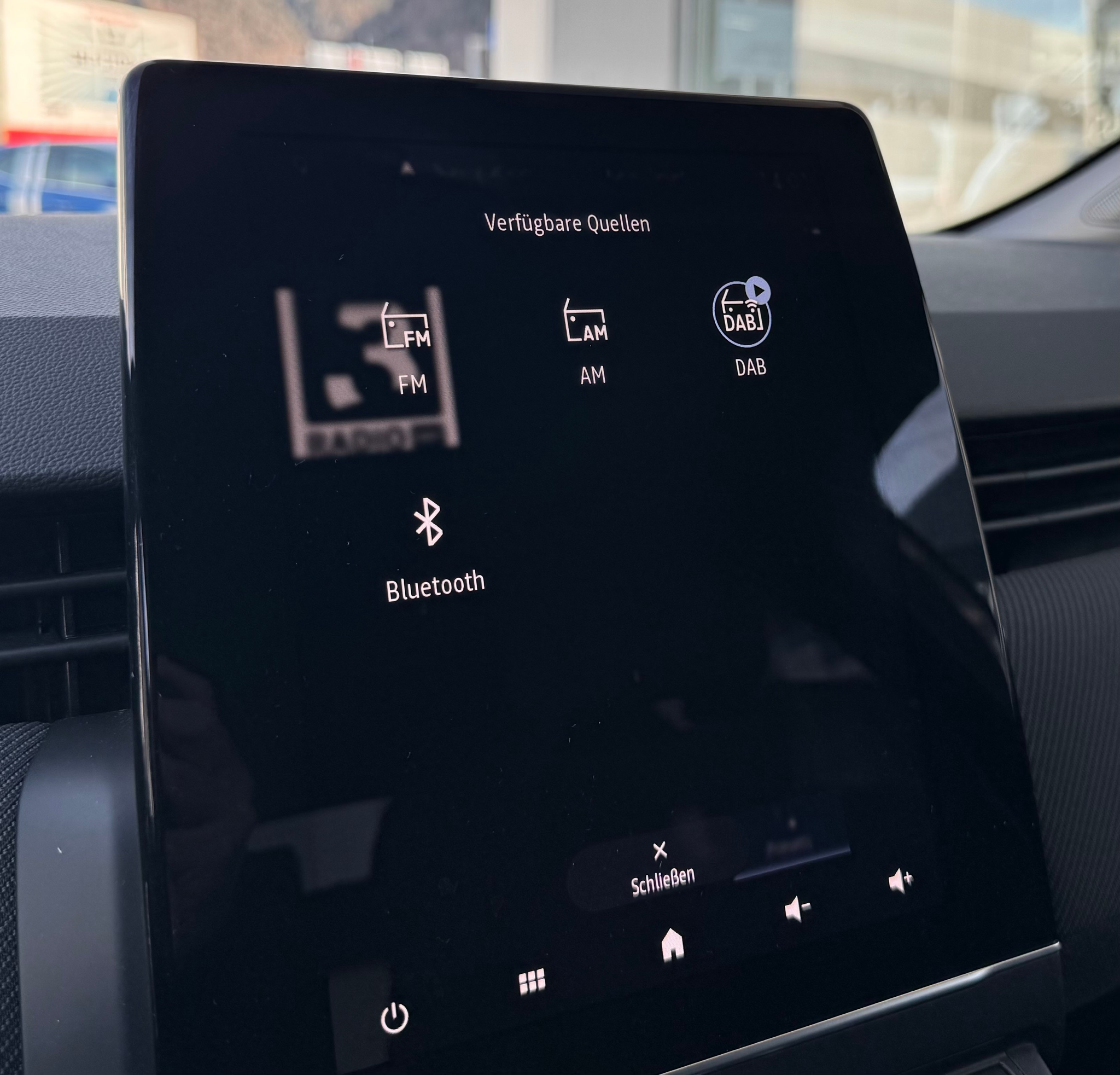 listing desktop thumbnail image 19