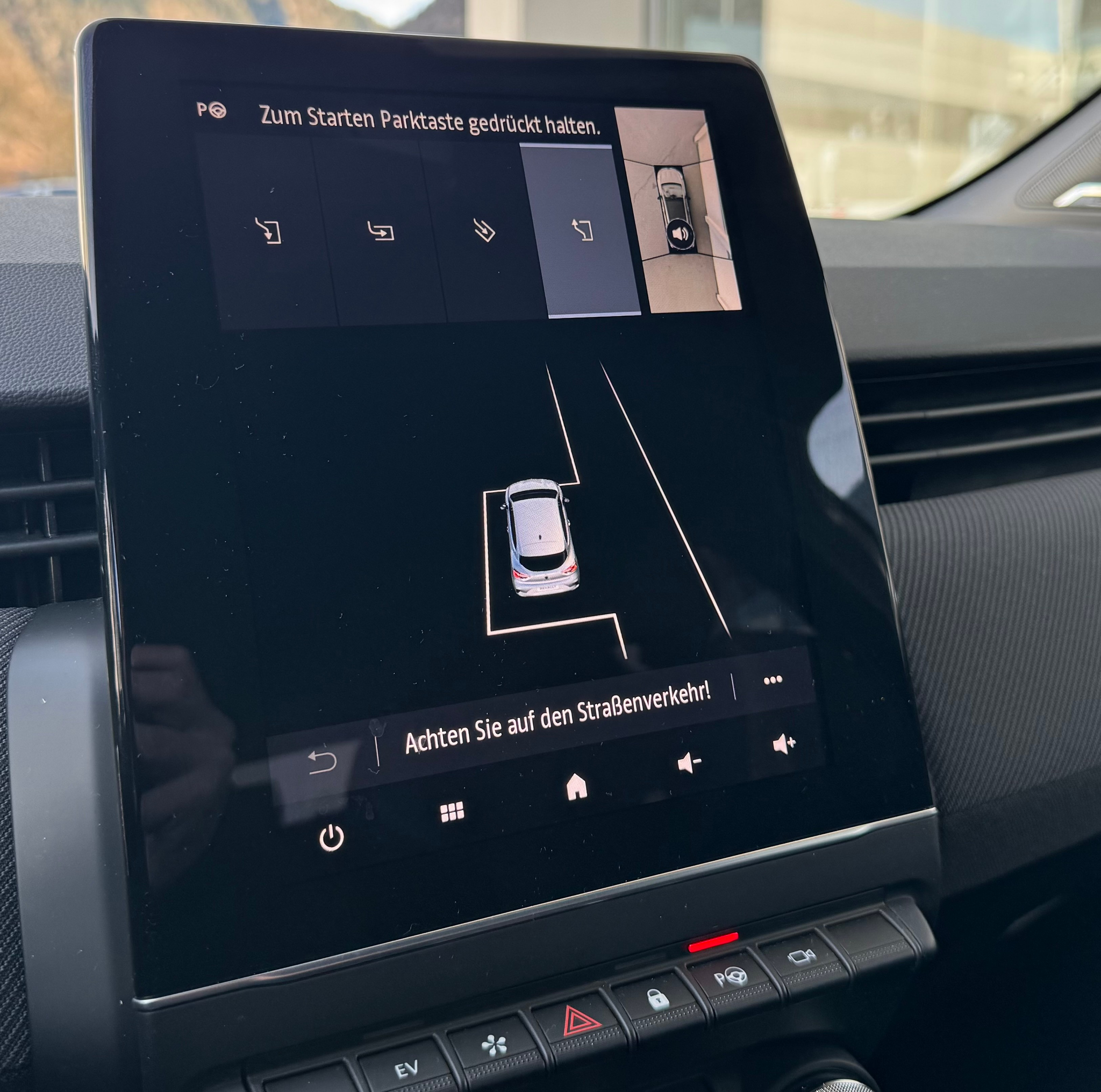 listing desktop thumbnail image 18