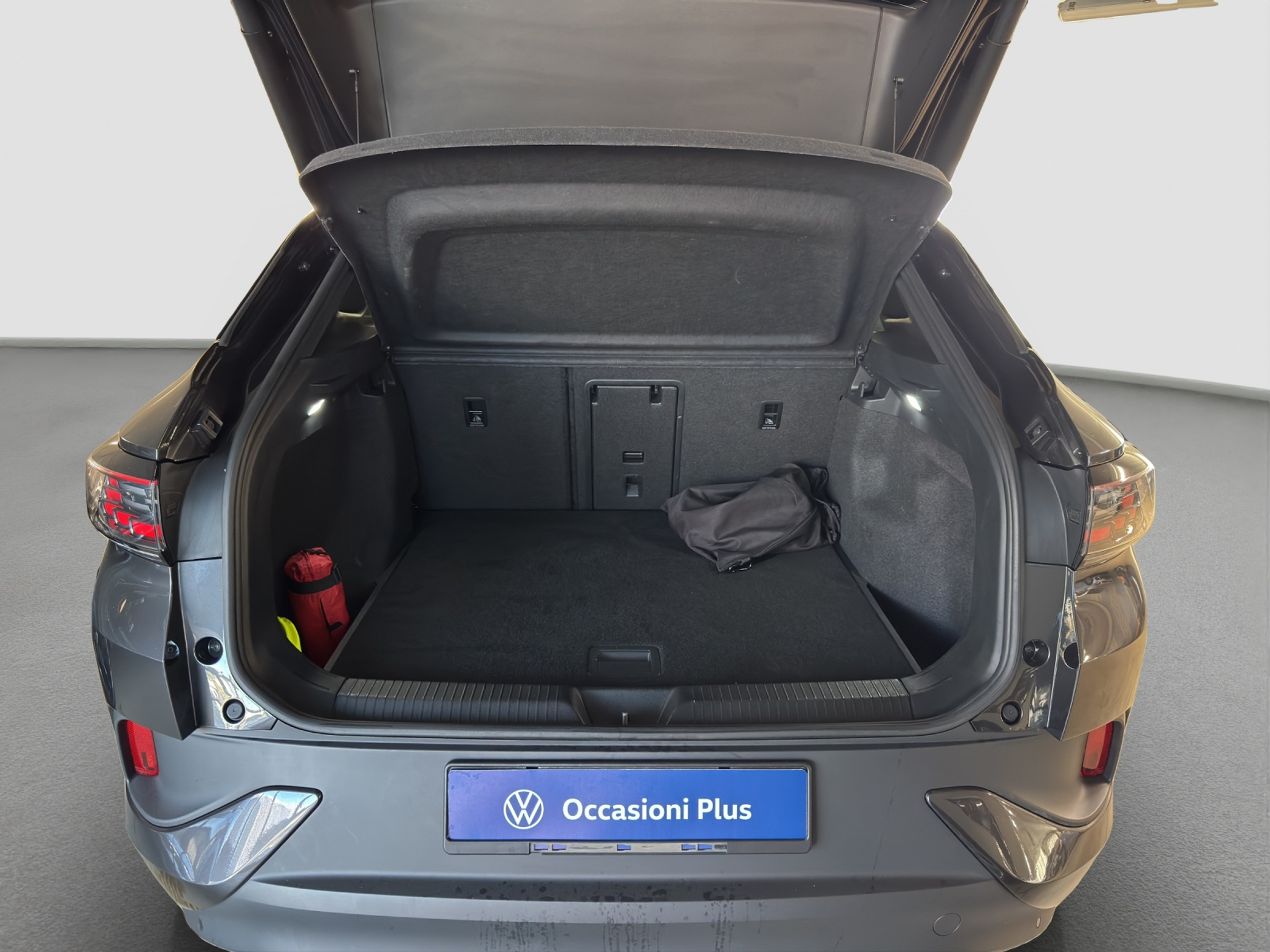 listing desktop thumbnail image 9