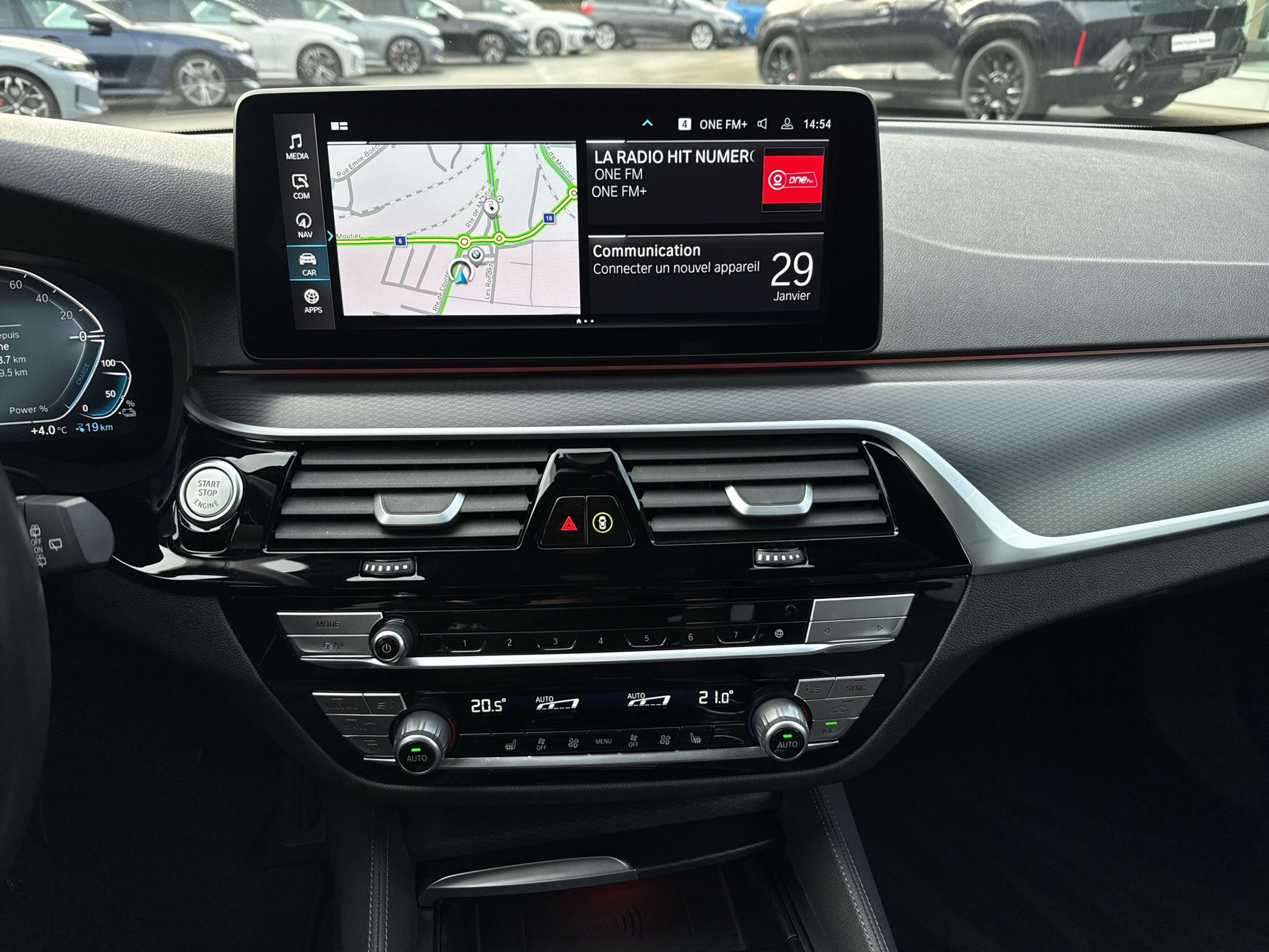 listing desktop thumbnail image 10