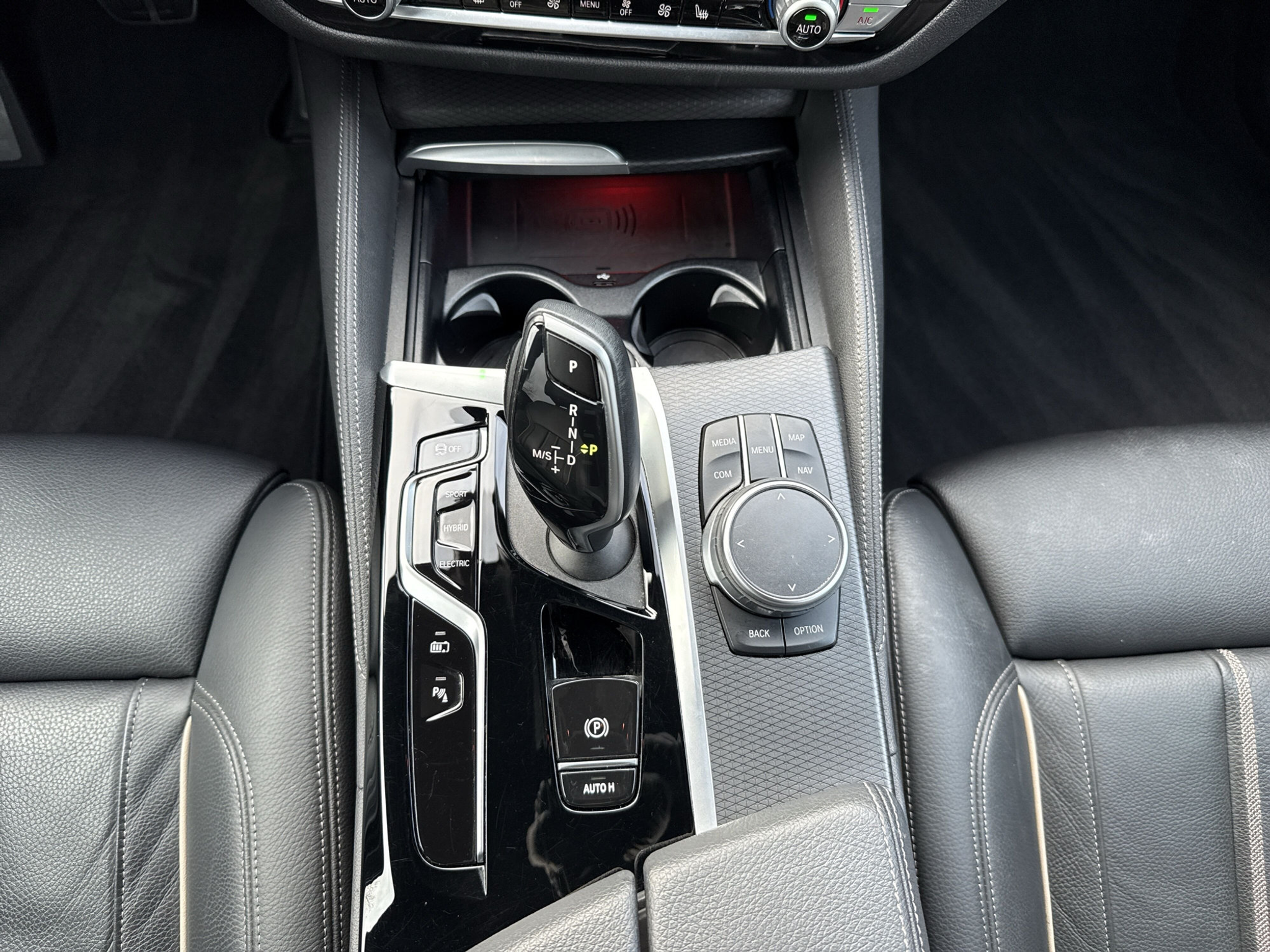 listing desktop thumbnail image 12