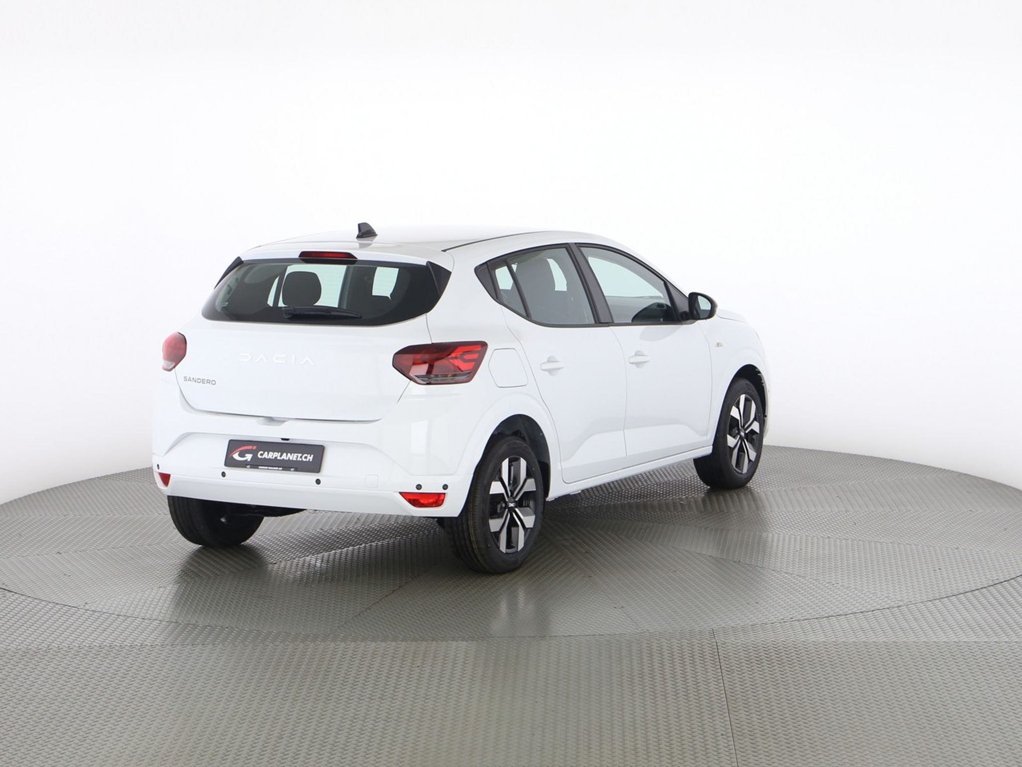 listing desktop thumbnail image 1