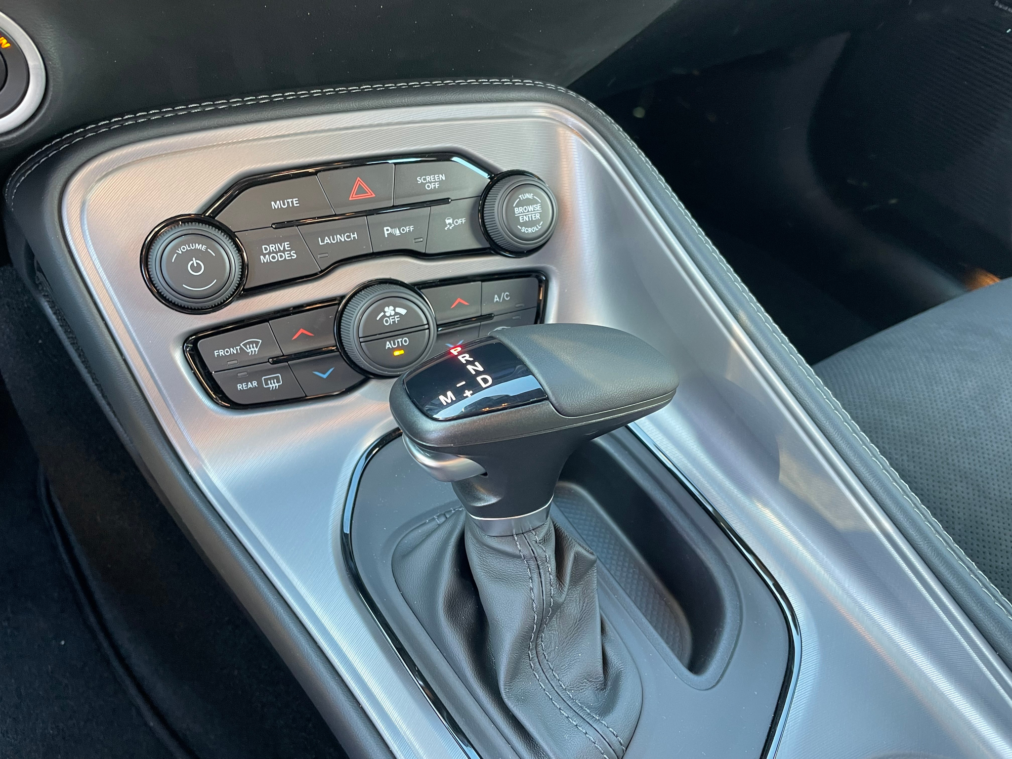 listing desktop thumbnail image 15