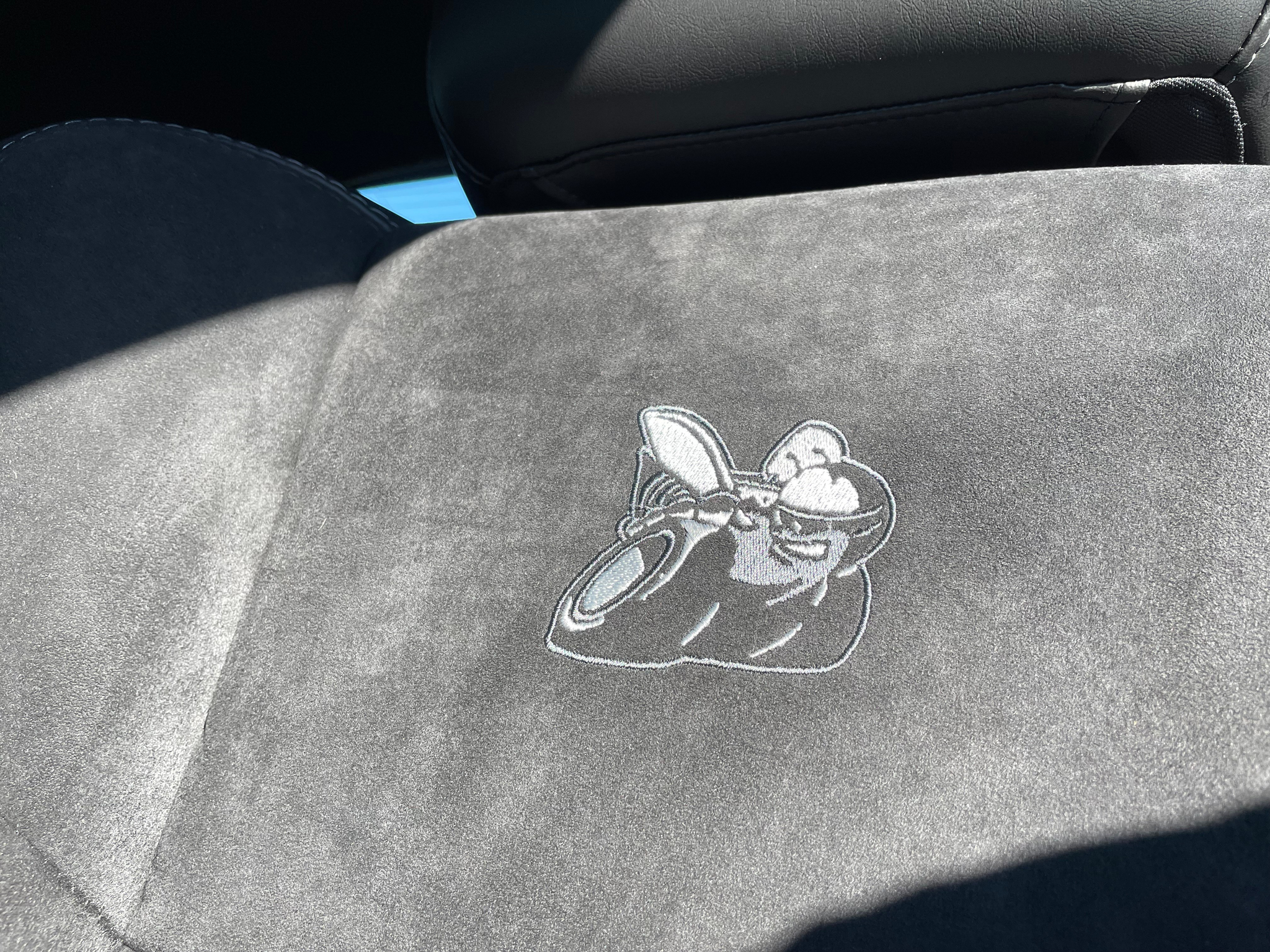 listing desktop thumbnail image 14