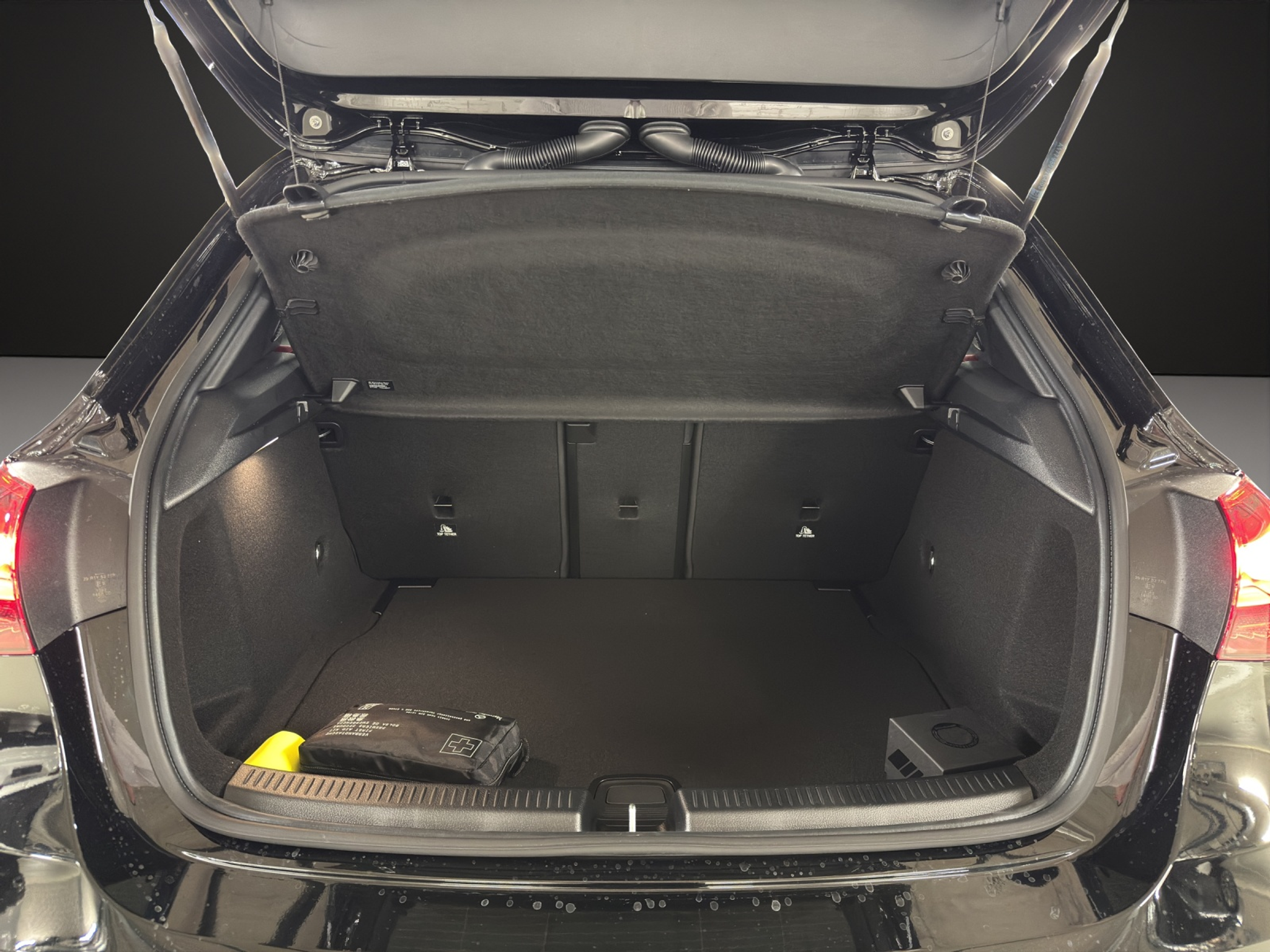 listing desktop thumbnail image 15