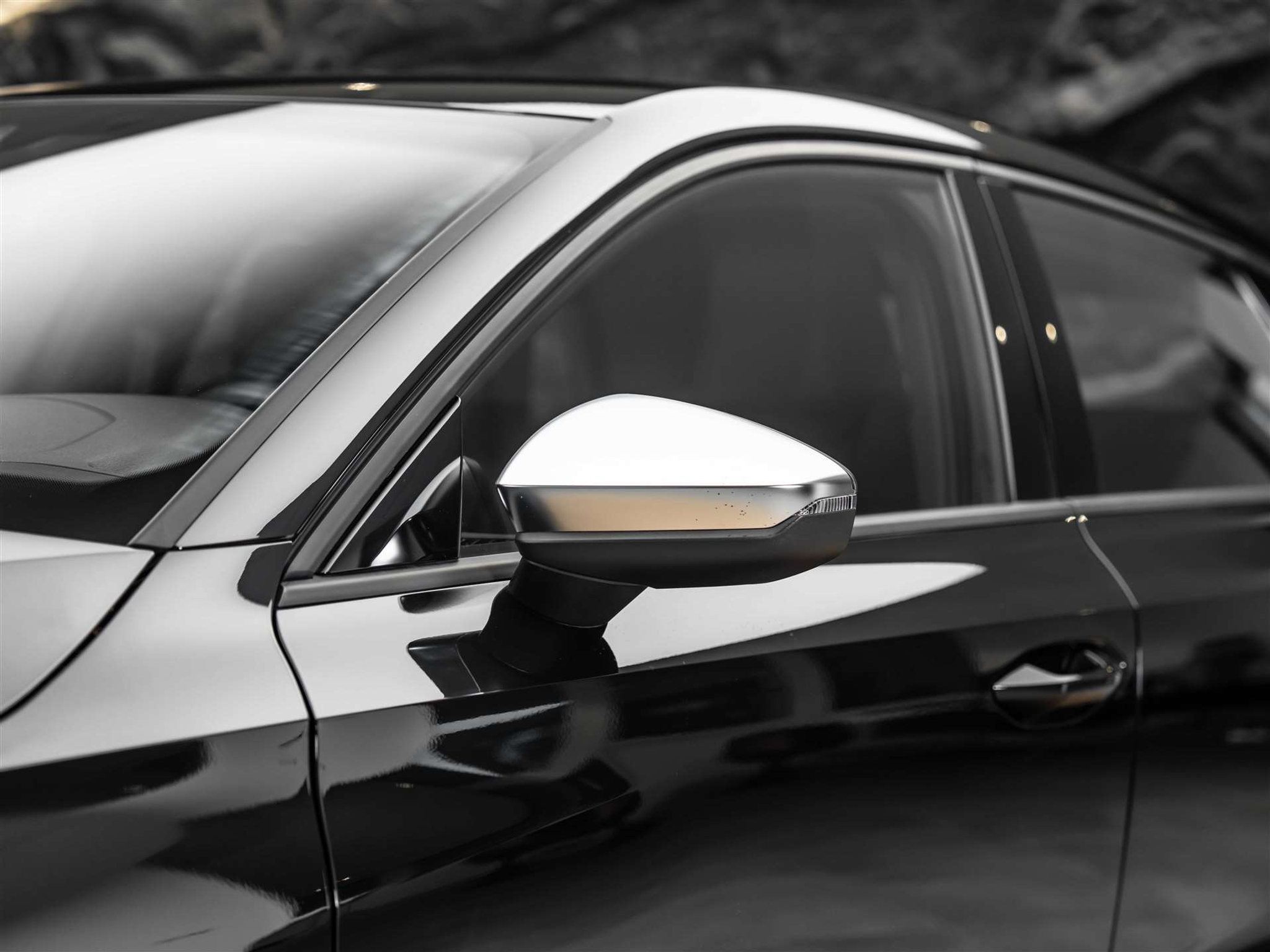 listing desktop thumbnail image 16