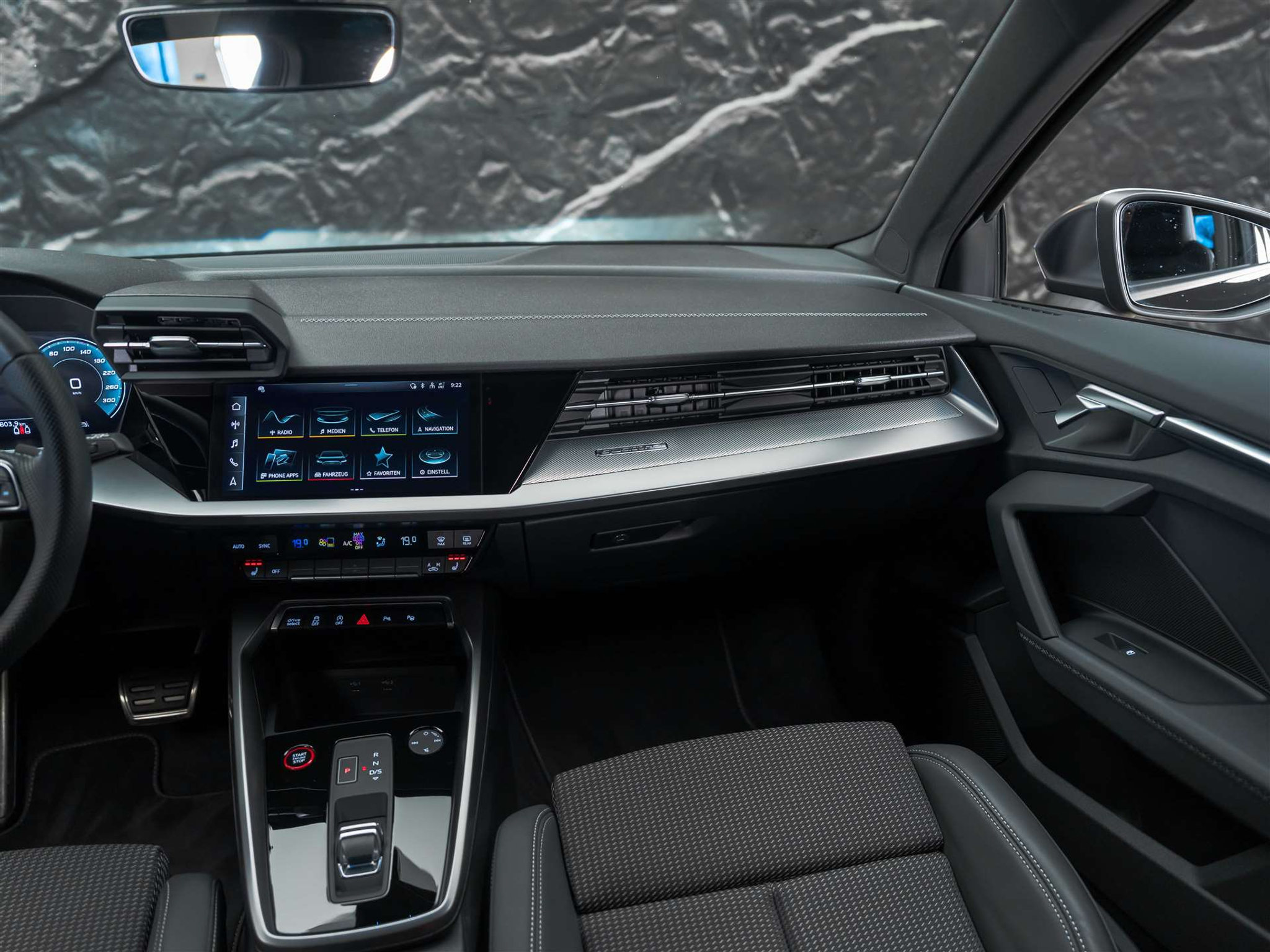 listing desktop thumbnail image 25