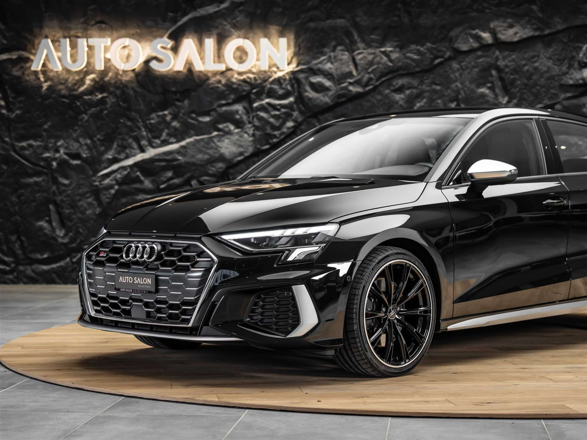 listing desktop thumbnail image 15