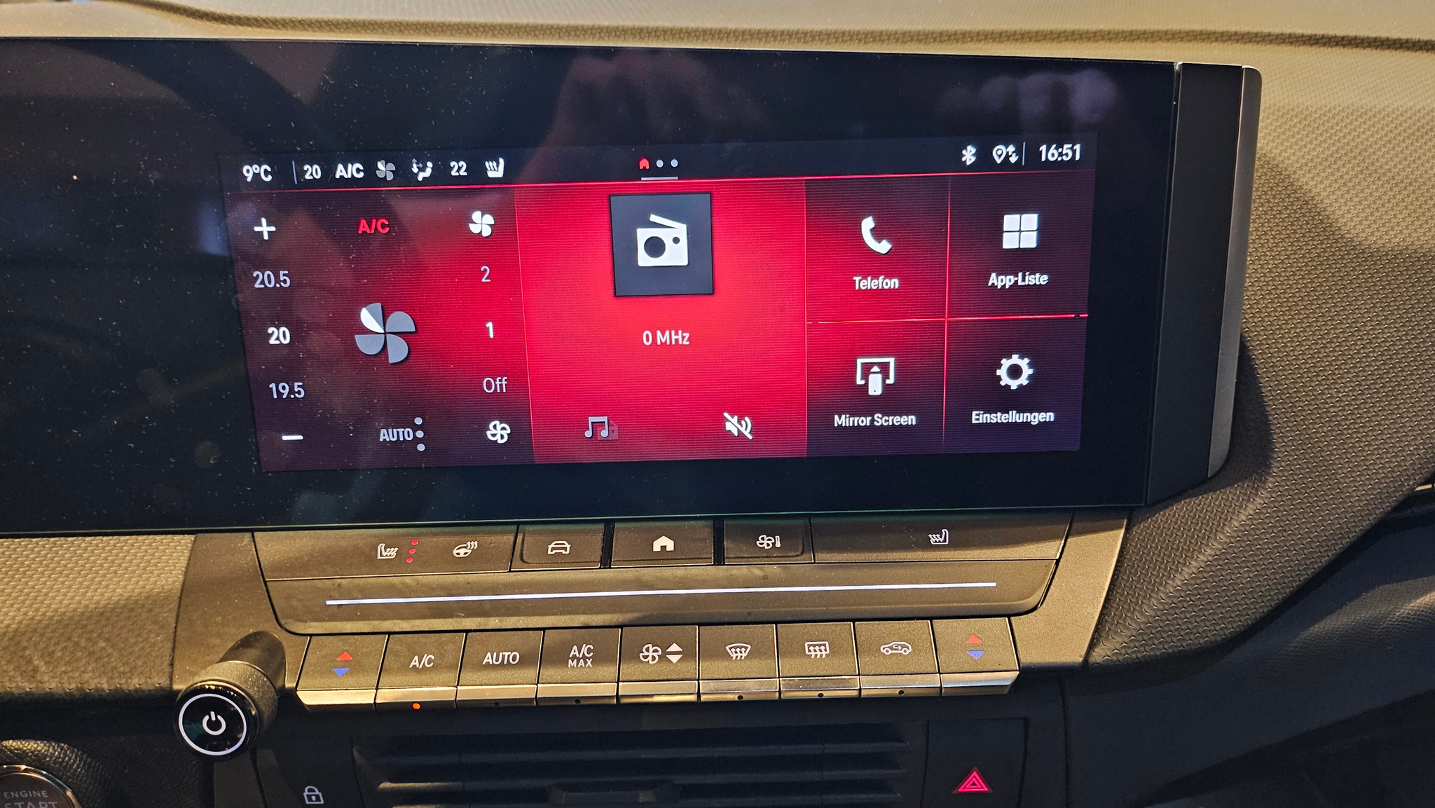 listing desktop thumbnail image 25