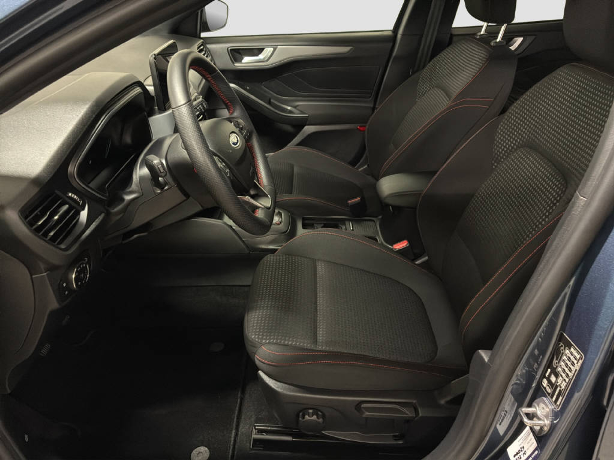 listing desktop thumbnail image 5