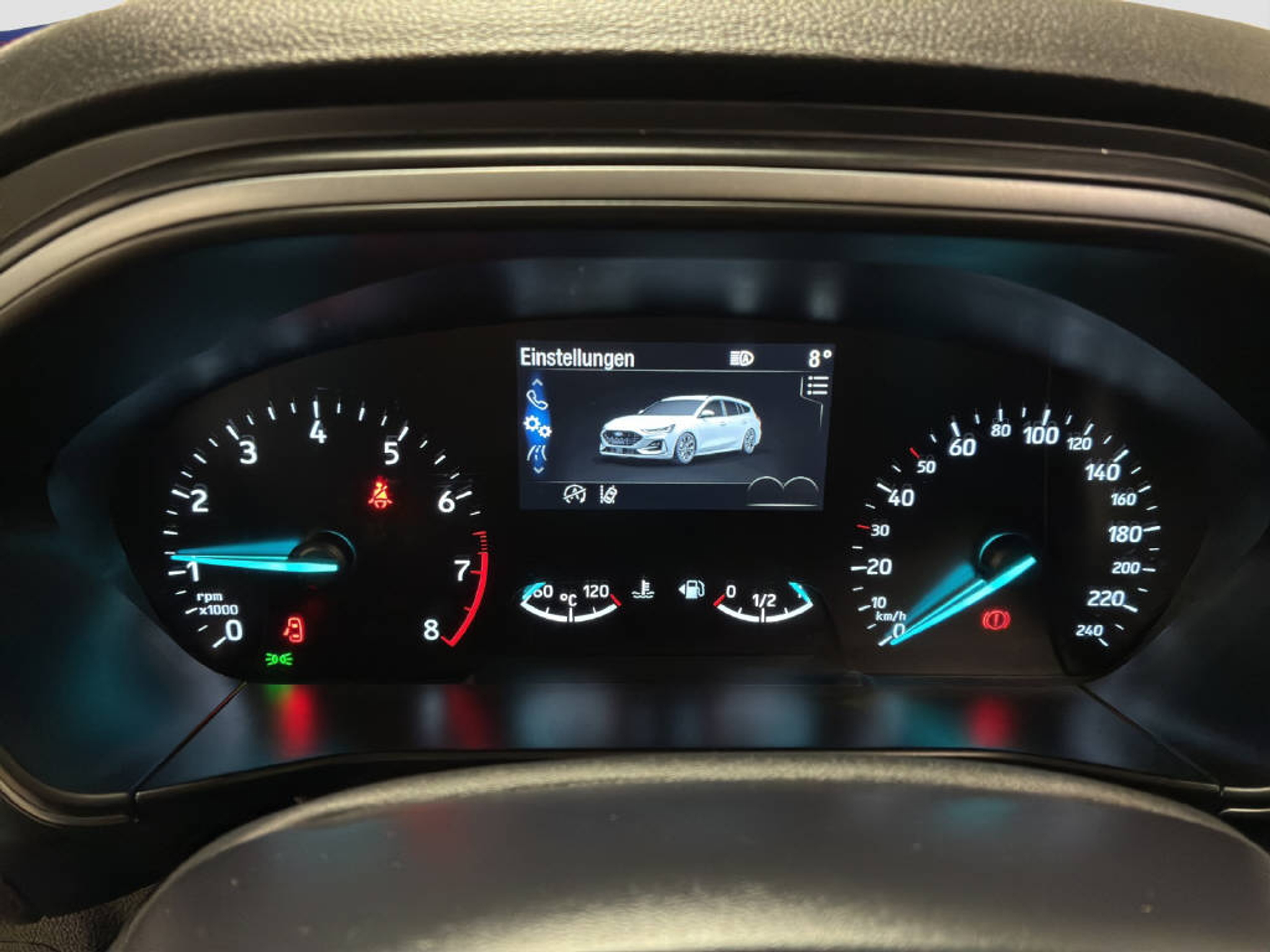 listing desktop thumbnail image 8