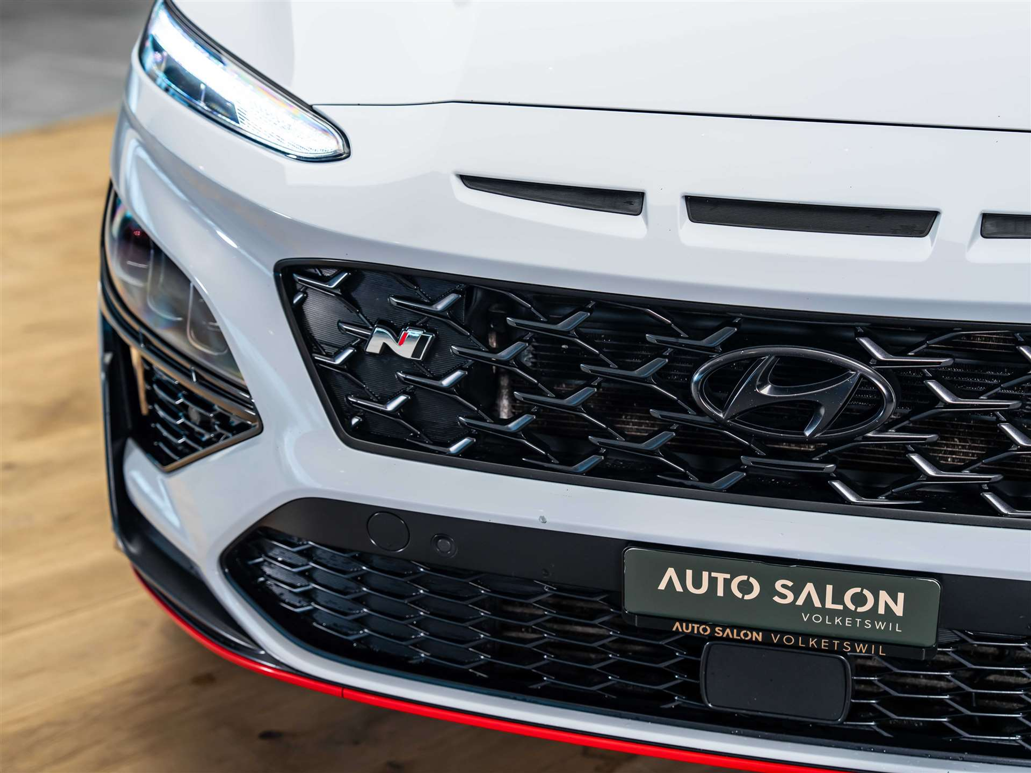 listing desktop thumbnail image 23