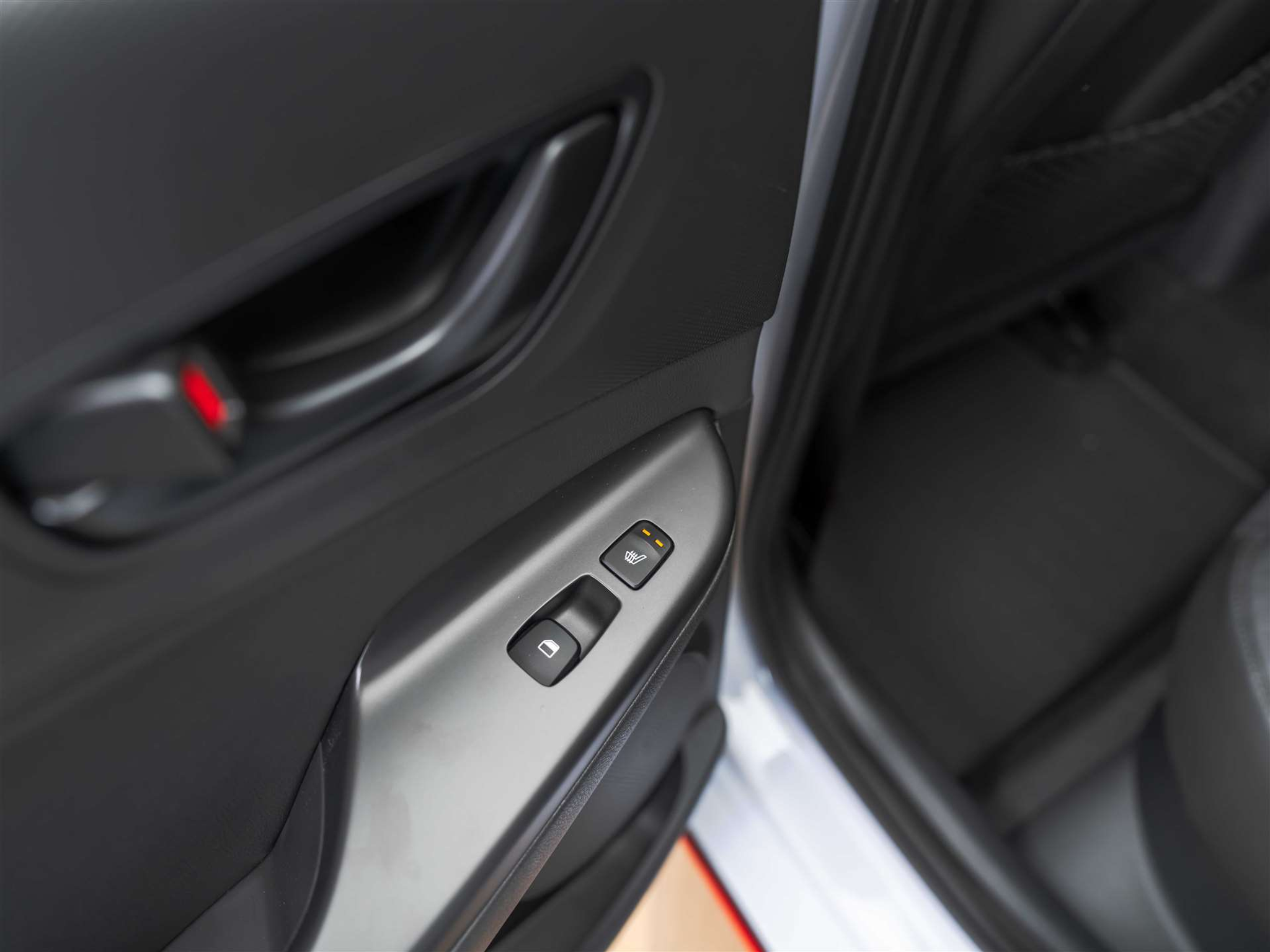 listing desktop thumbnail image 11