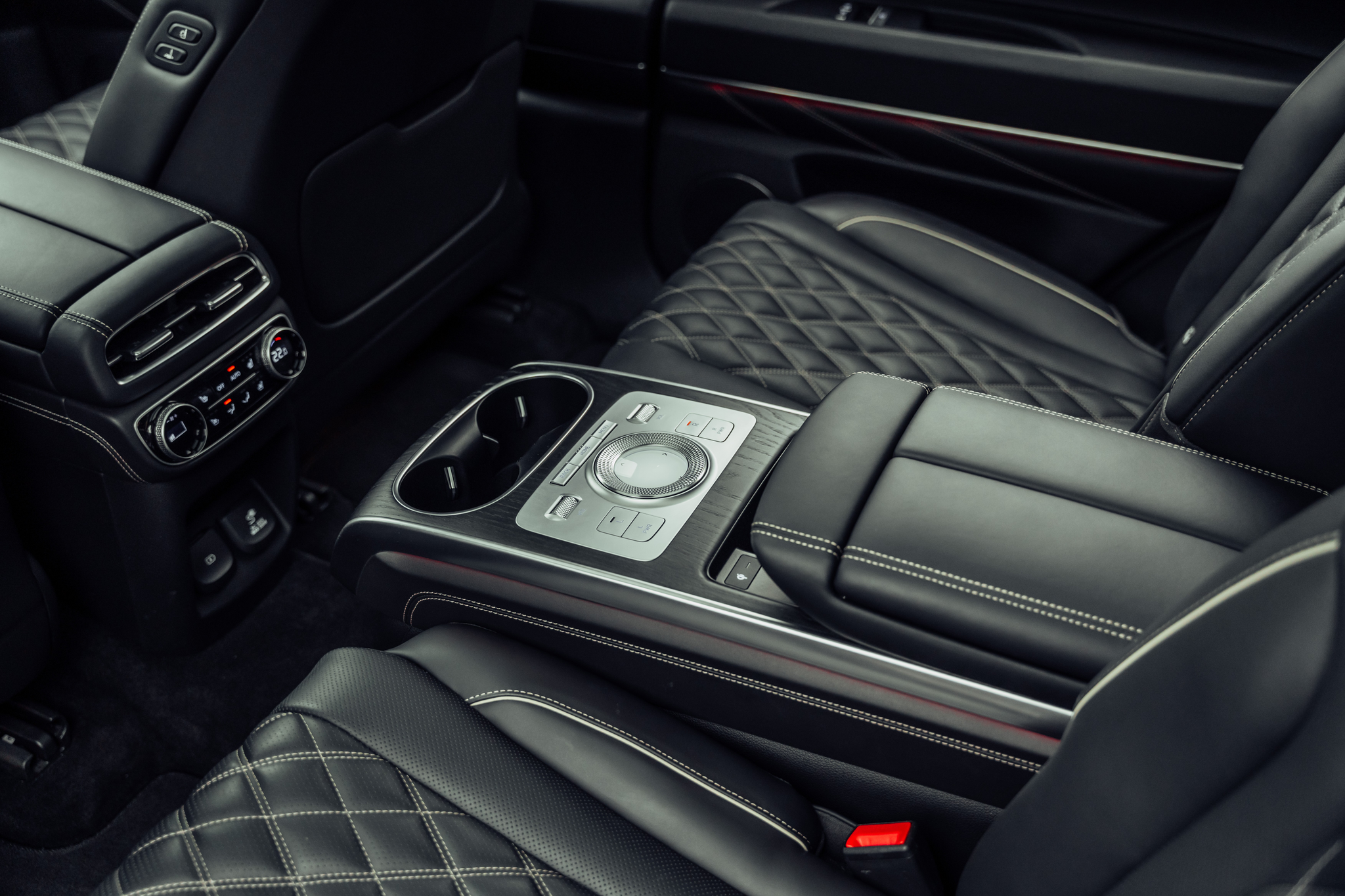 listing desktop thumbnail image 17