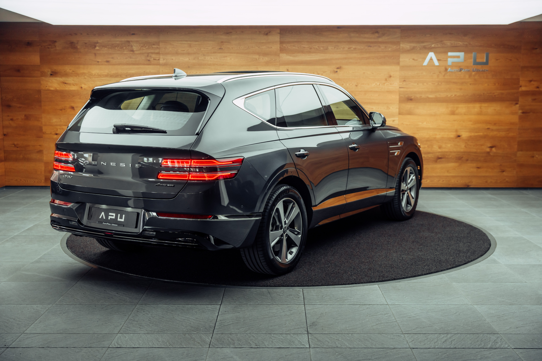 listing desktop thumbnail image 2