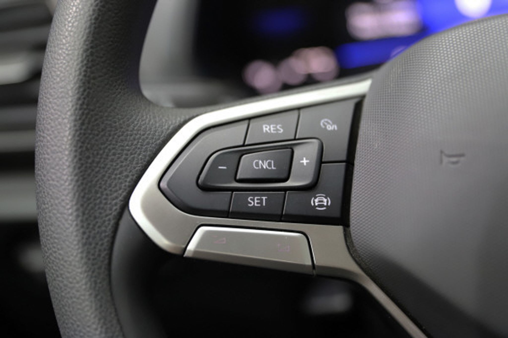 listing desktop thumbnail image 13