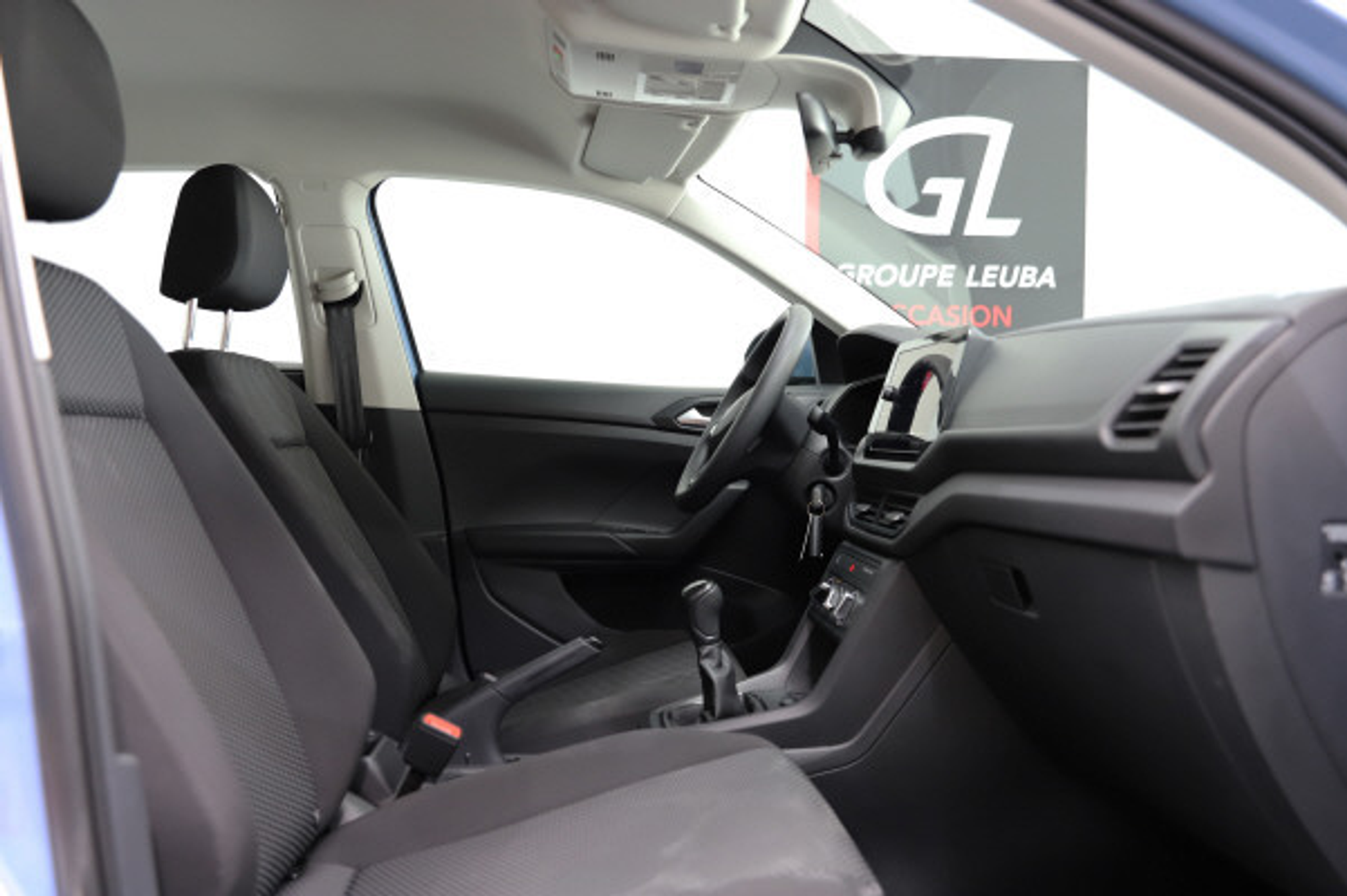 listing desktop thumbnail image 8