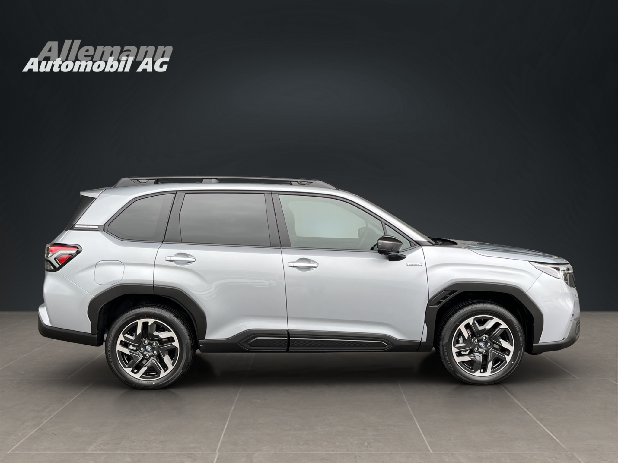 listing desktop thumbnail image 6