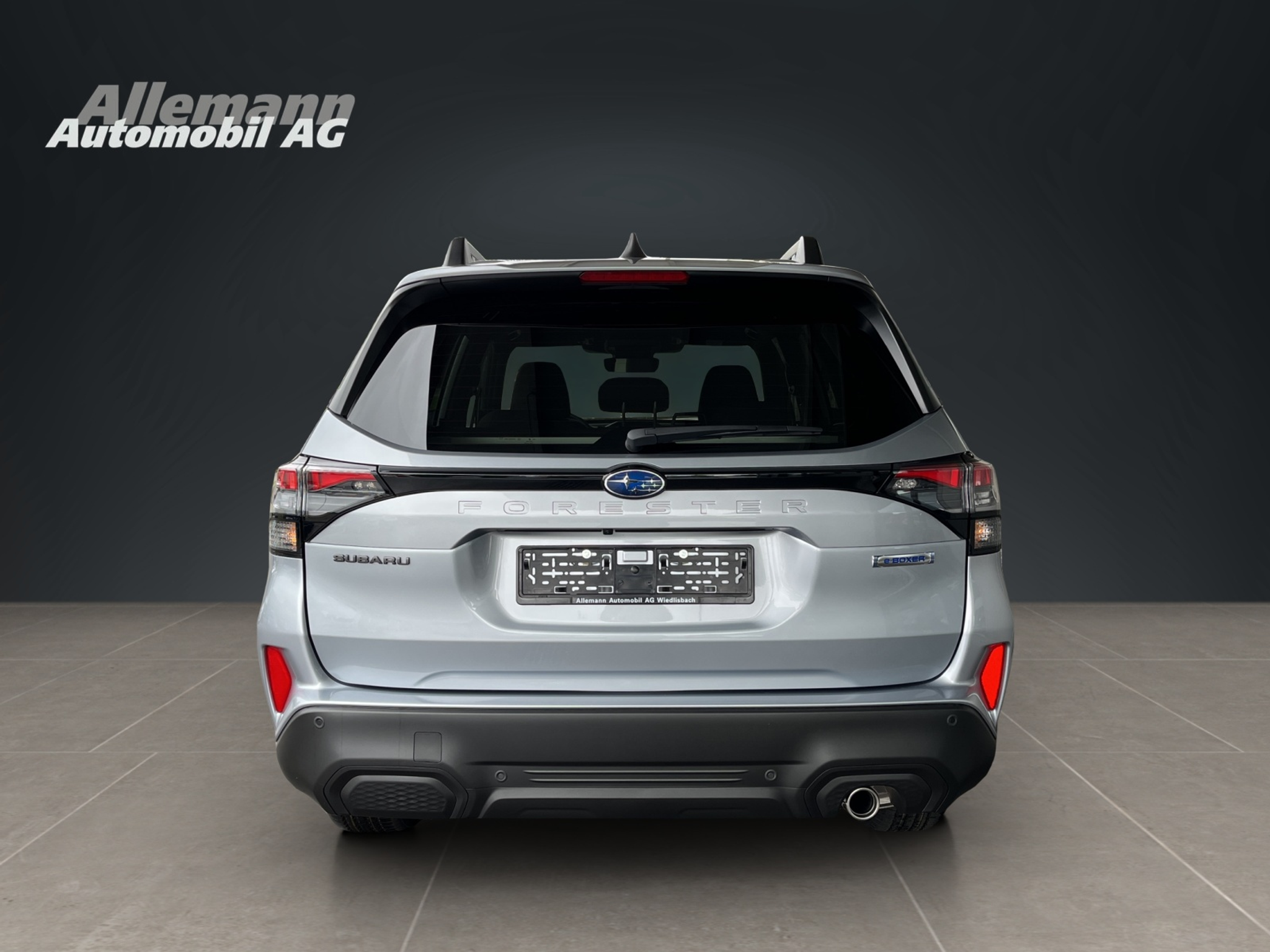 listing desktop thumbnail image 4