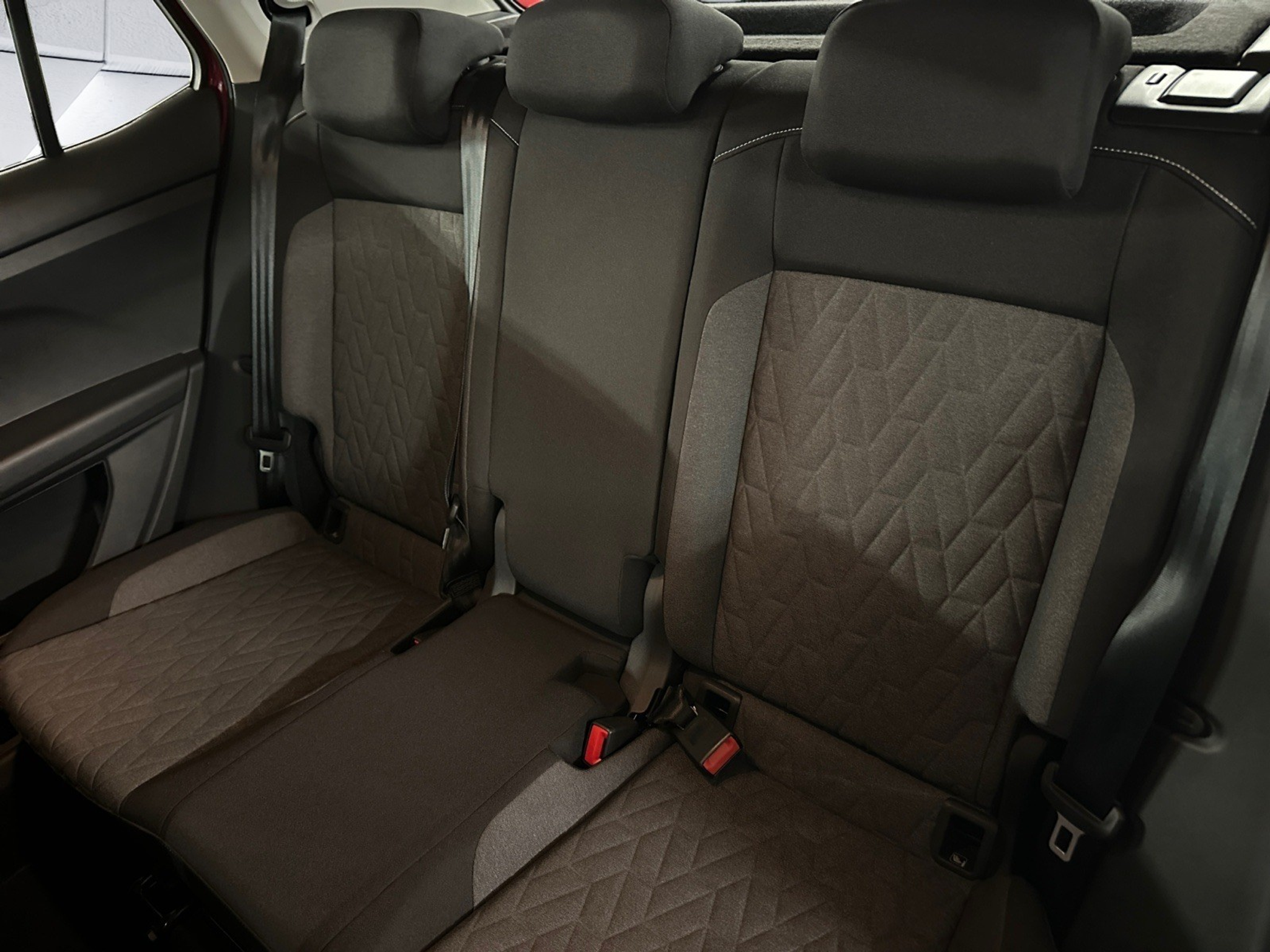 listing desktop thumbnail image 14