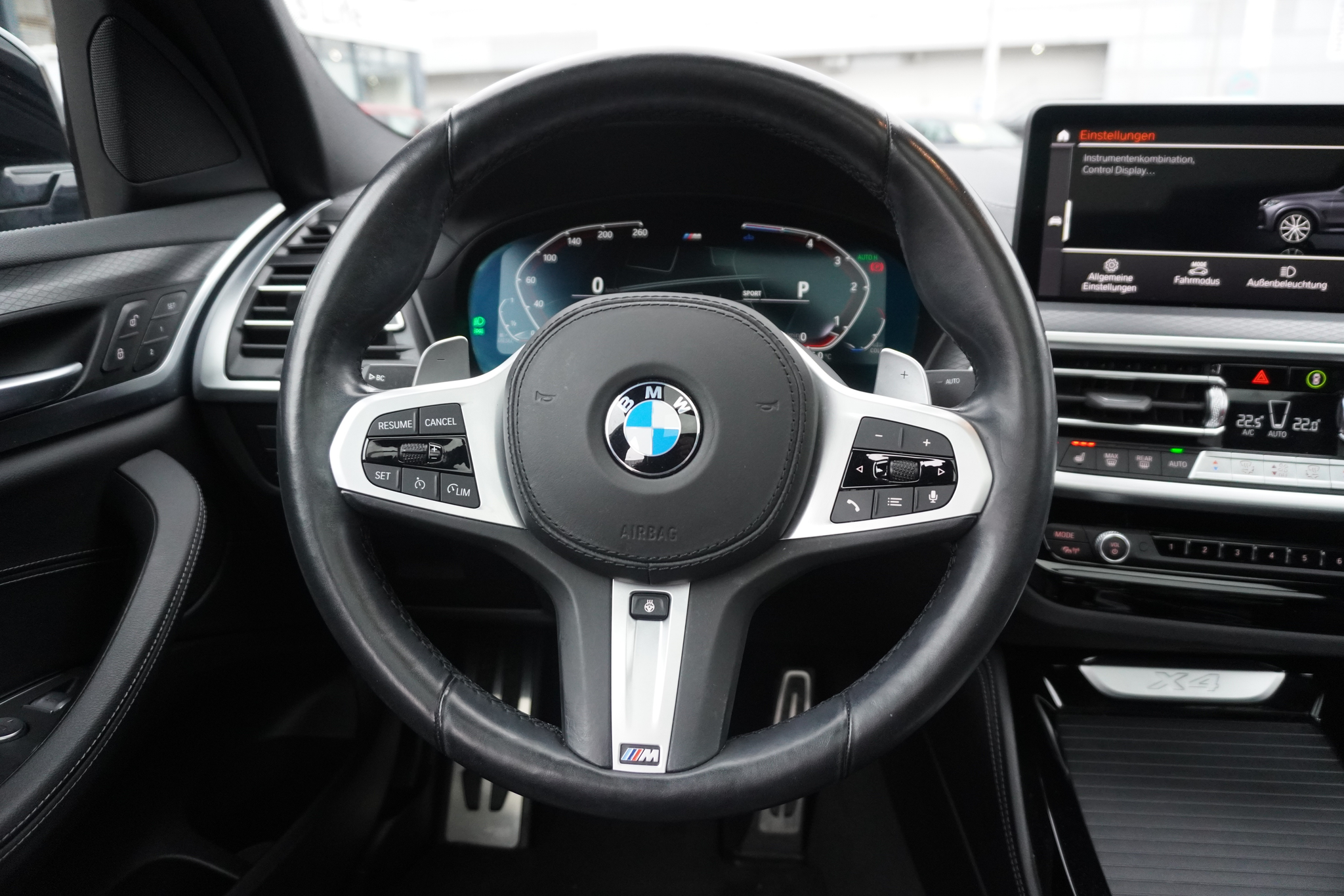 listing desktop thumbnail image 16