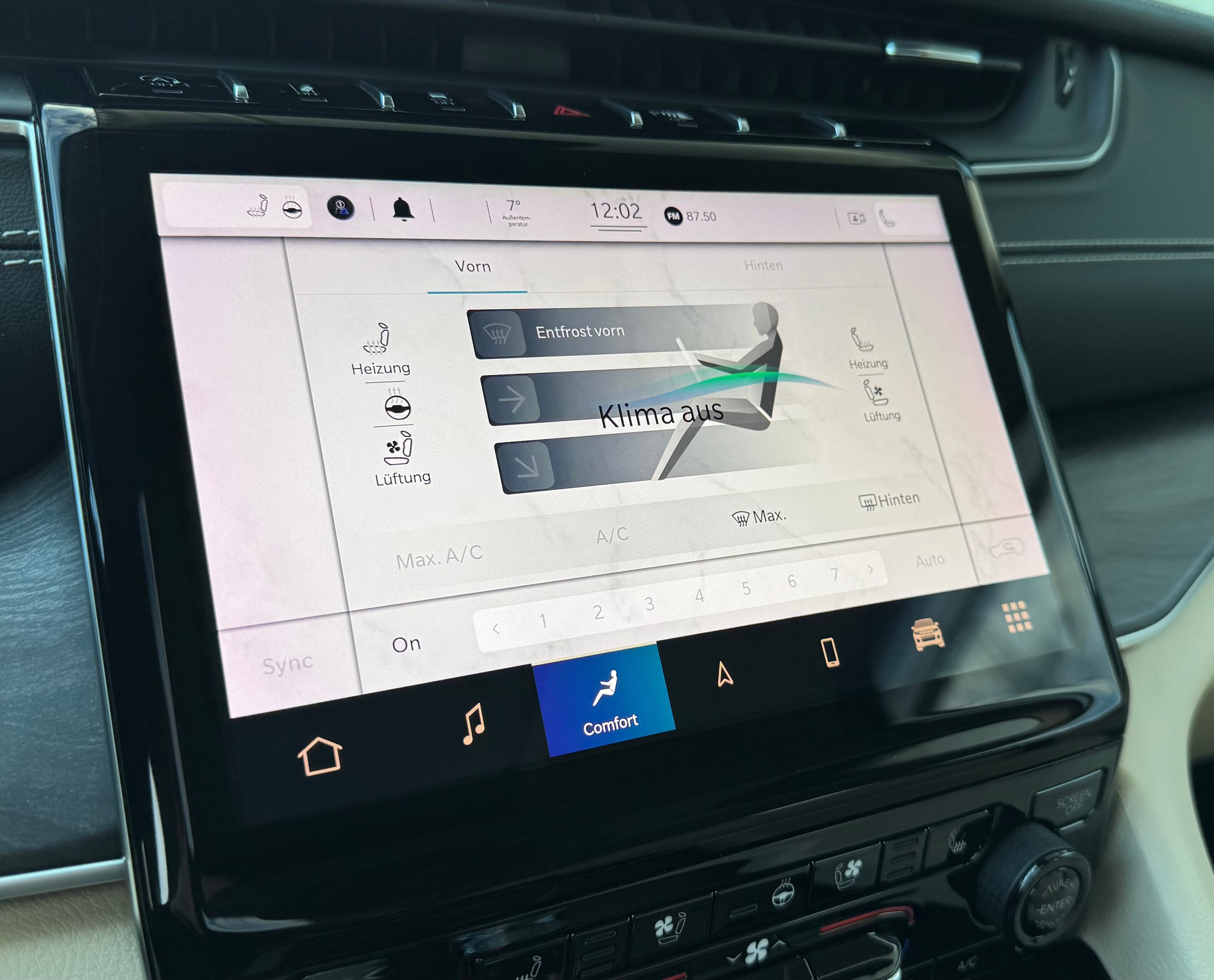 listing desktop thumbnail image 18