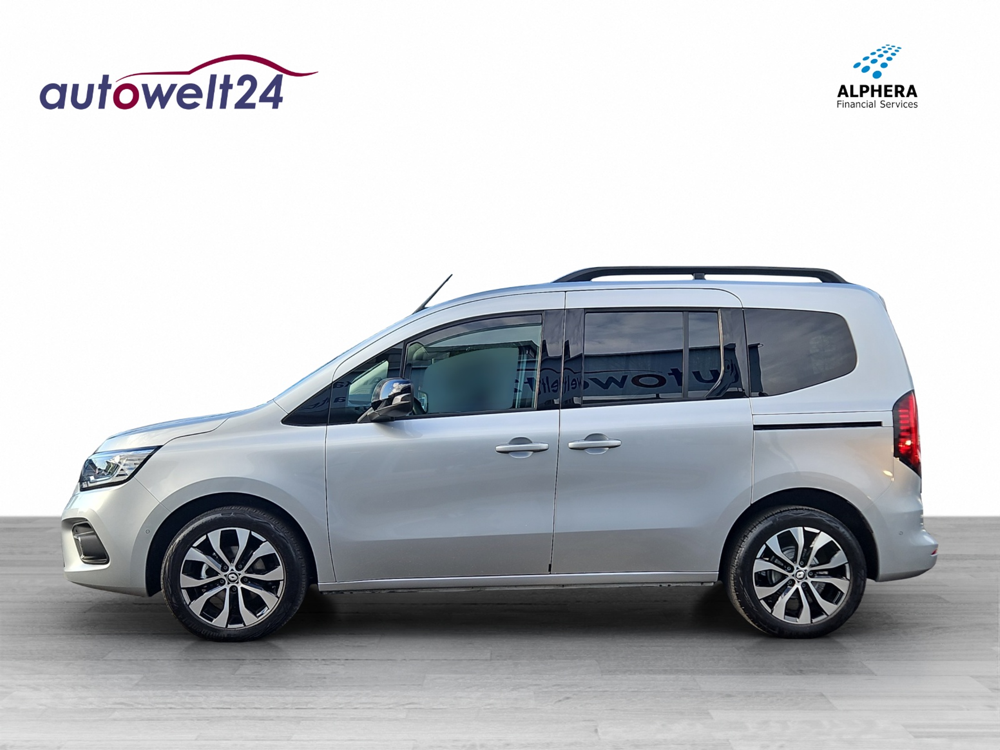 listing desktop thumbnail image 7